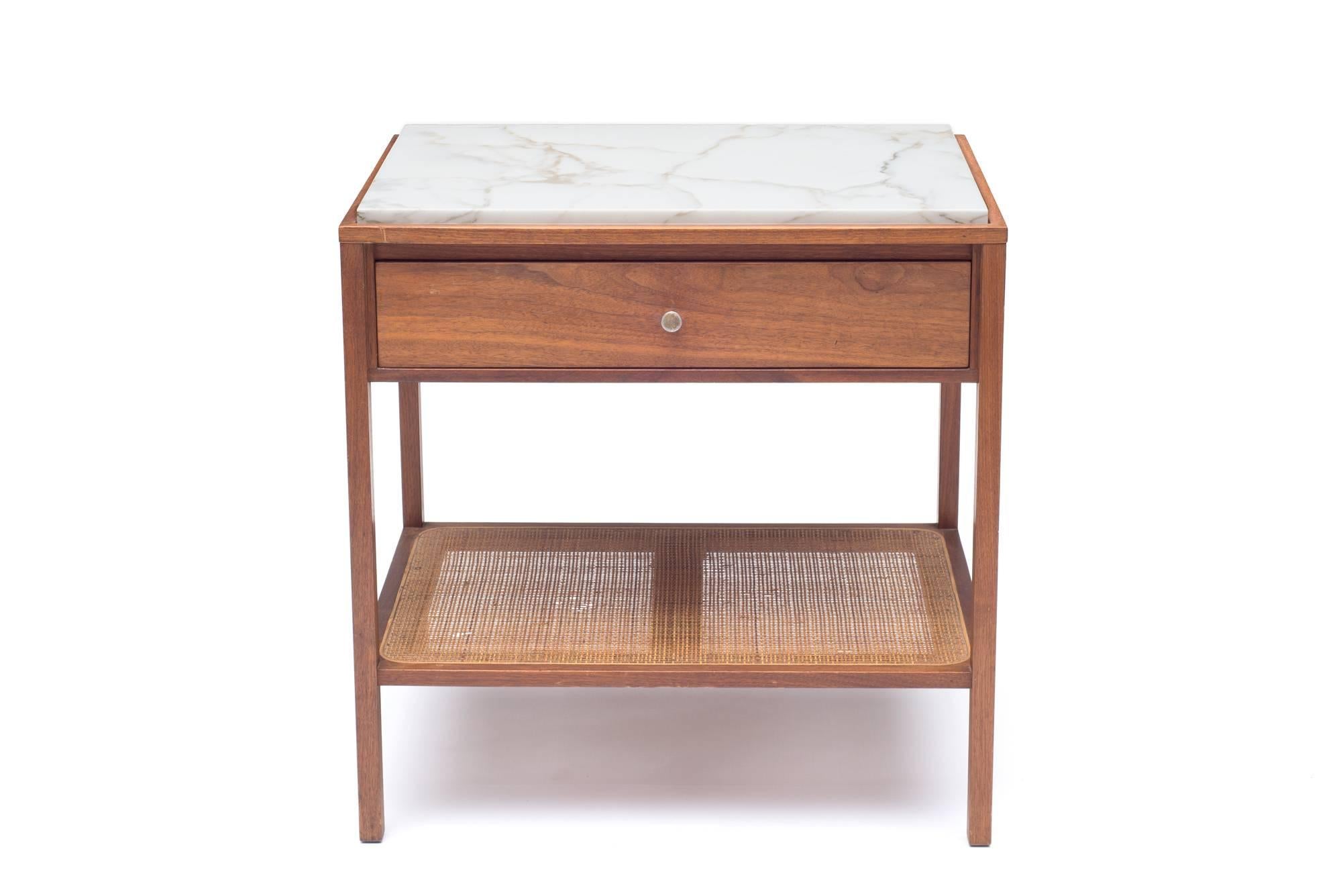 Simple and elegant which was Probber's signature look.