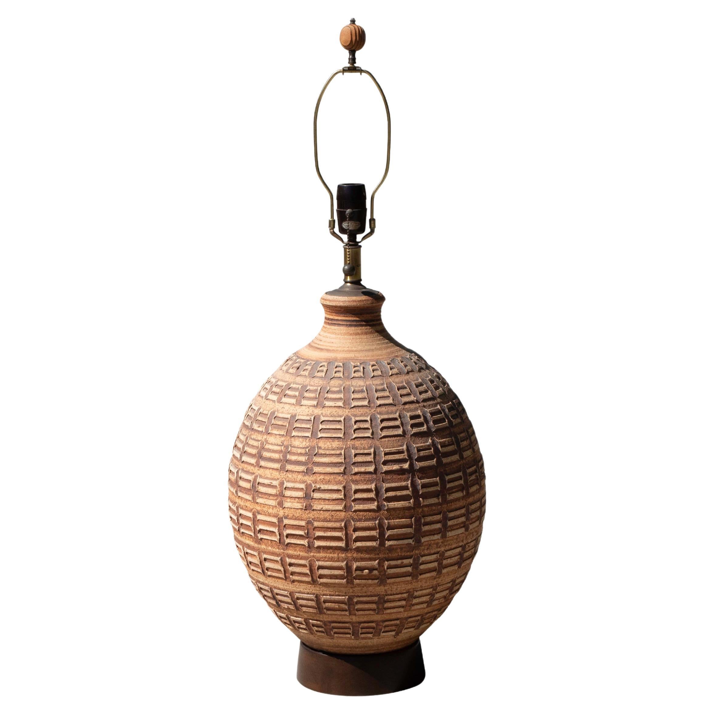 Bob Kinzie Affiliated Craftsmen Large Stoneware Table Lamp, California 1960's For Sale