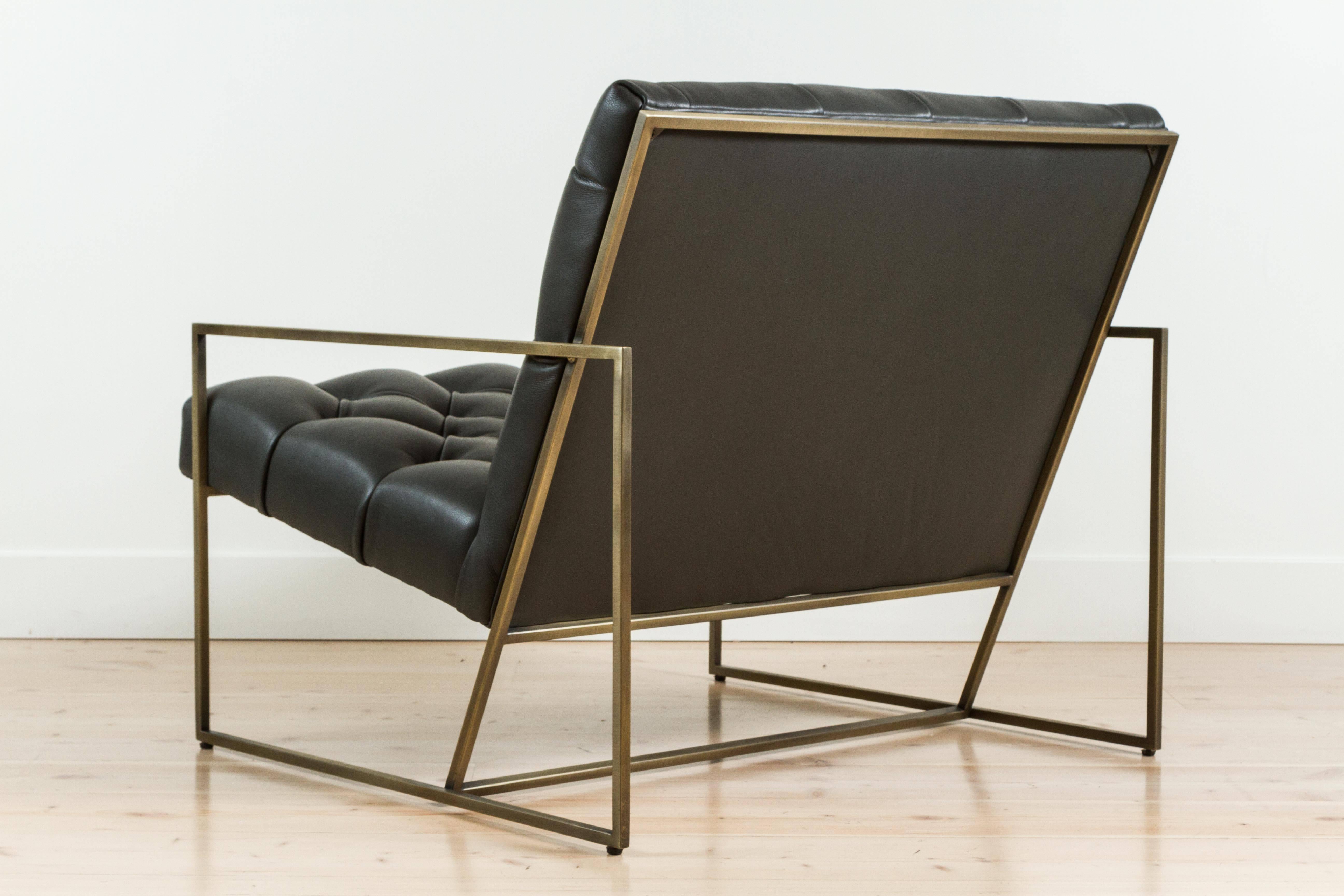 Thin Frame Lounge Chair in Diamond Tufted Charcoal Leather by Lawson-Fenning In Excellent Condition In Los Angeles, CA