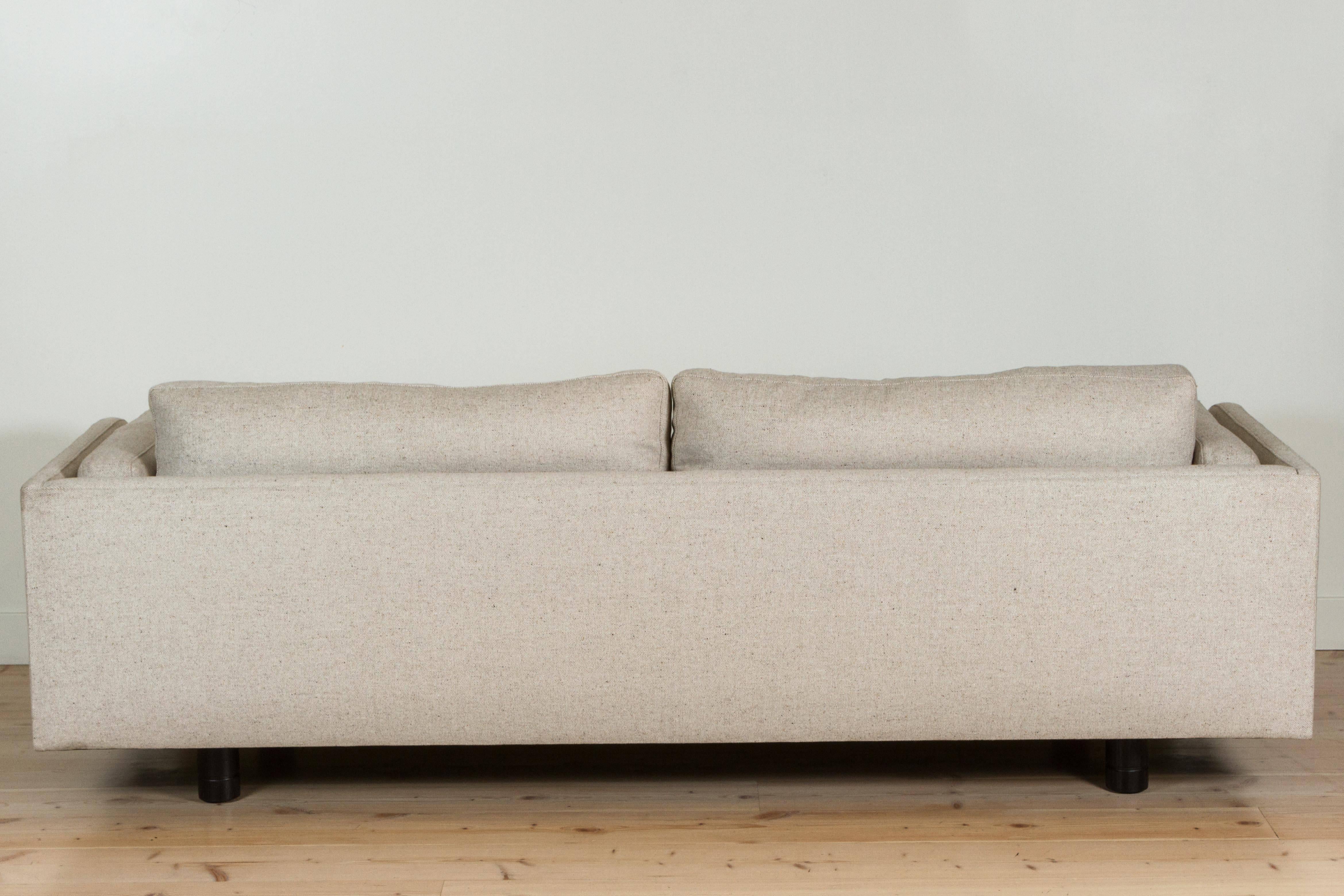 Moreno Sofa by Lawson-Fenning In New Condition In Los Angeles, CA