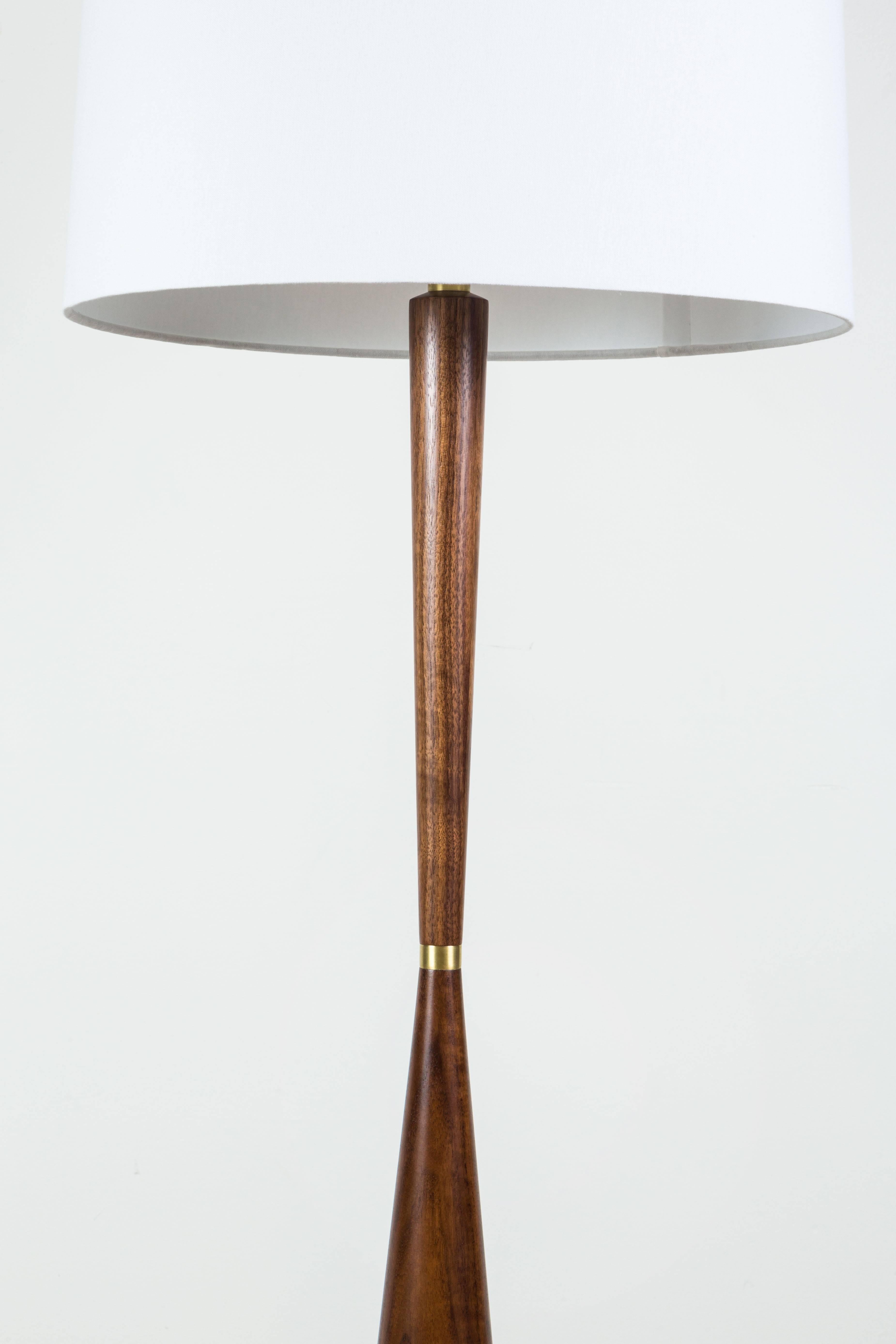 El Monte lamp by Lawson-Fenning in light walnut

Available to order in various finishes with a 10-12 week lead time. 

 