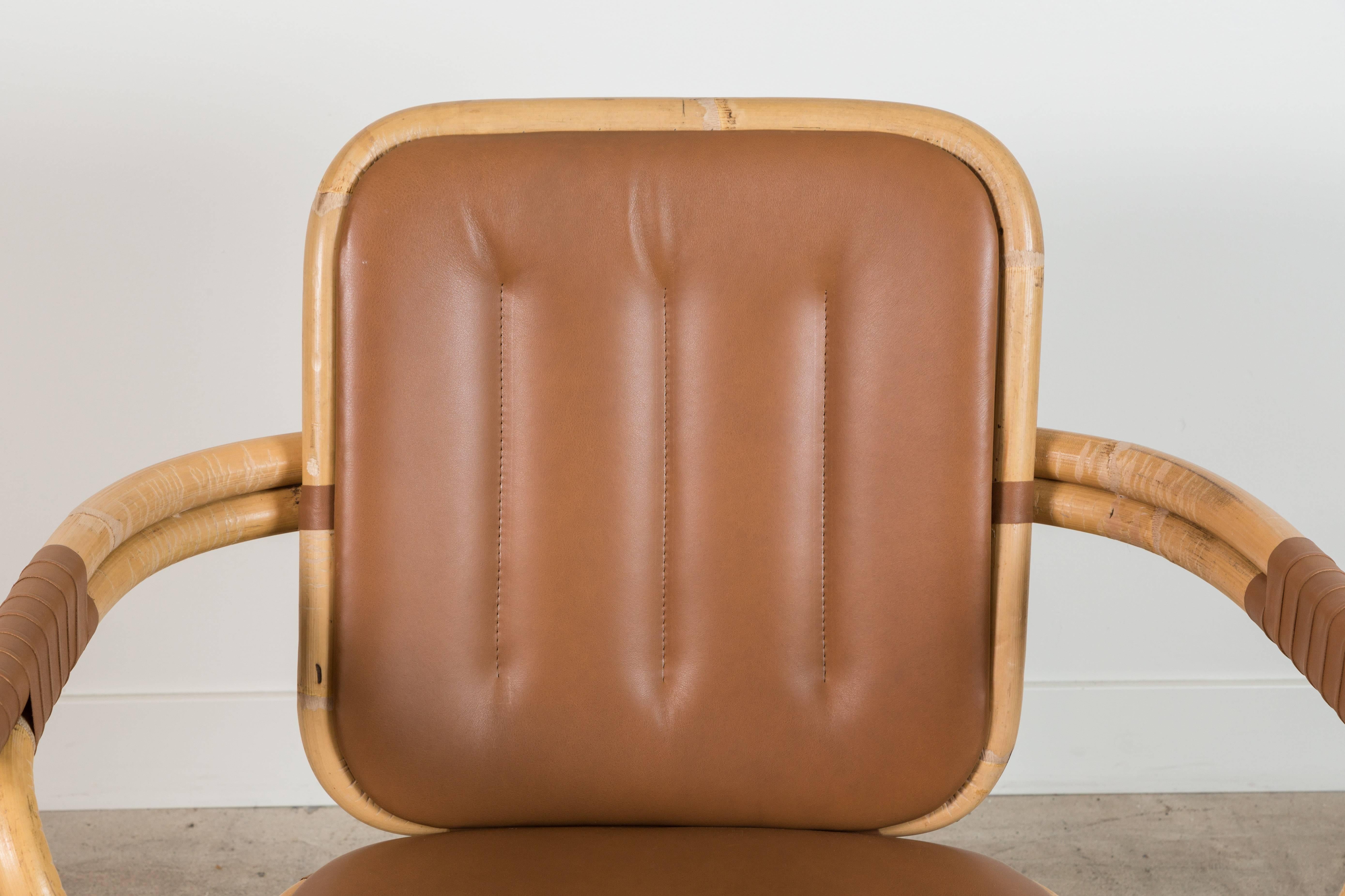 Skin armchair by Collection Particuliere.