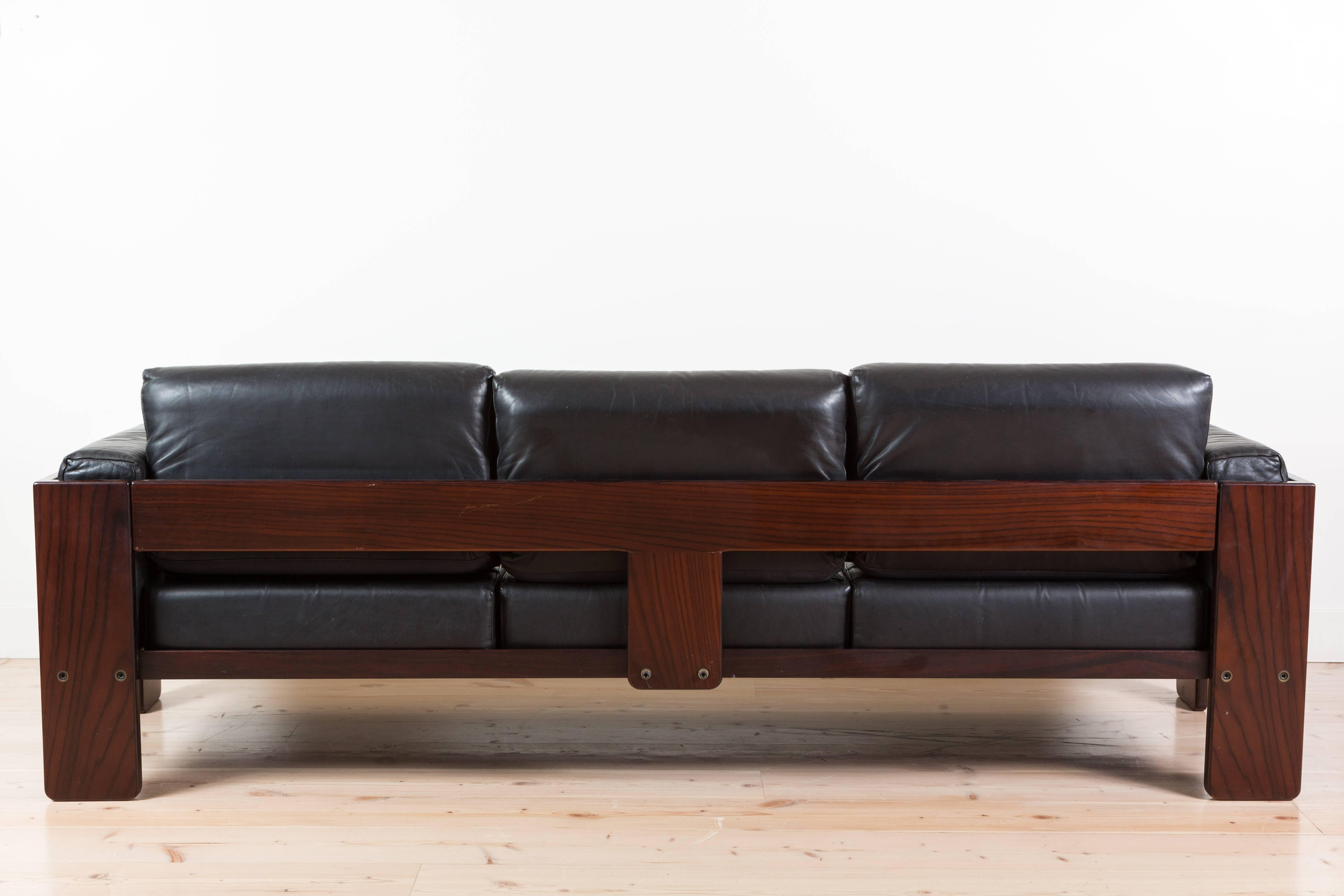 Rosewood Bastiano Sofa by Tobia Scarpa for Knoll In Fair Condition In Los Angeles, CA
