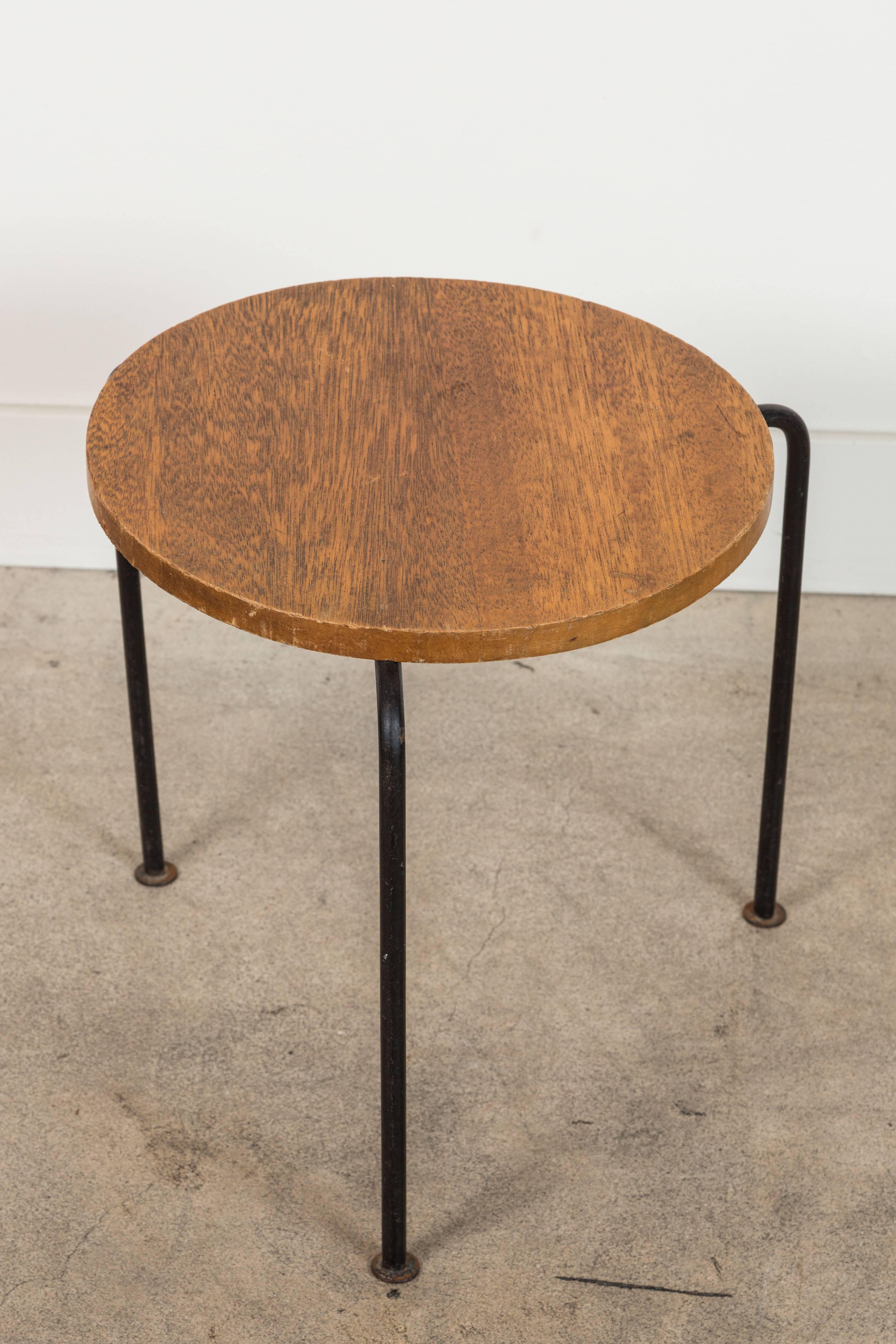 Mid-Century Modern Pair of Nesting Tables by Luther Conover