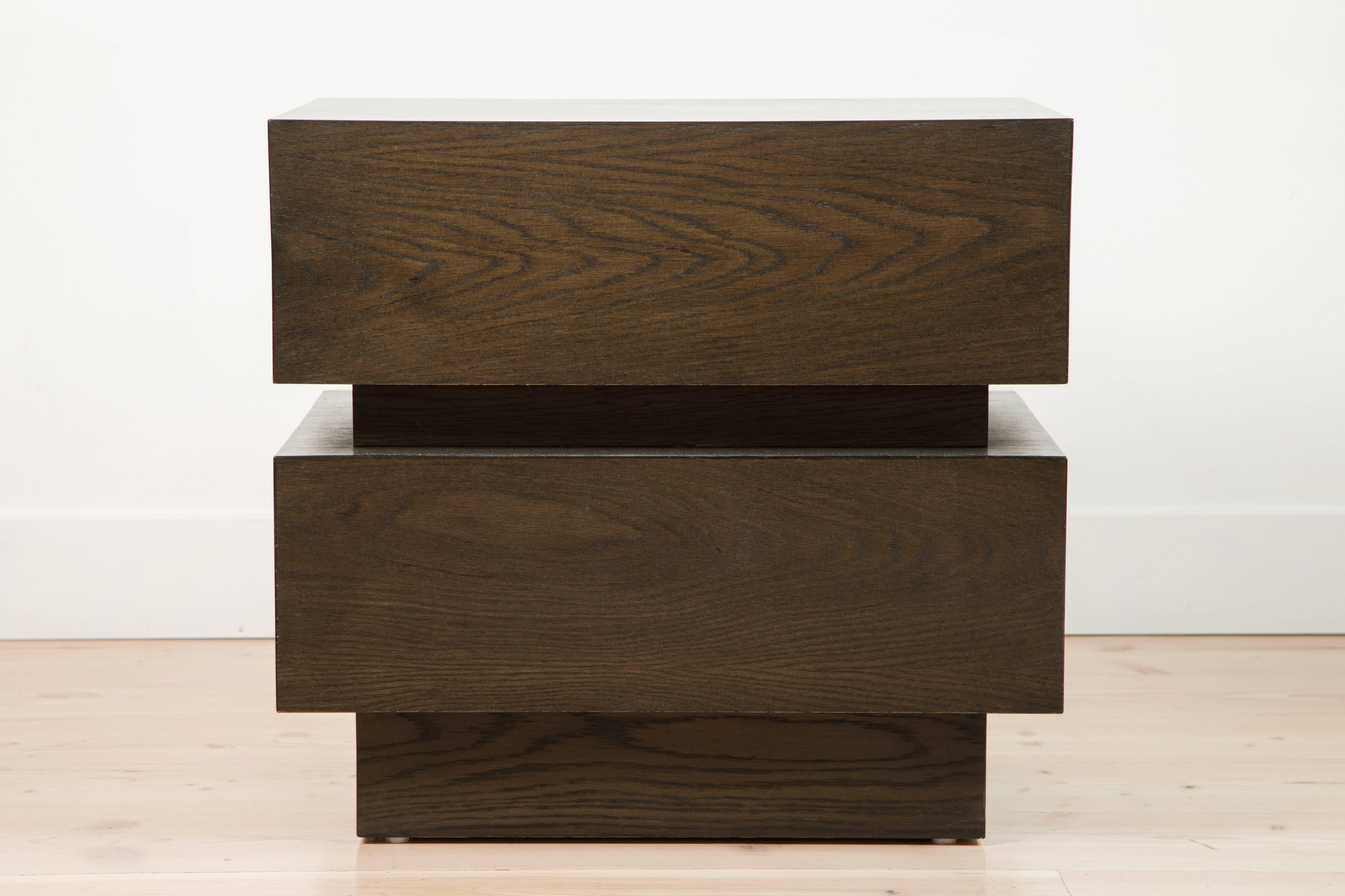 Pair of Small Stacked Box Nightstands by Lawson-Fenning In Excellent Condition In Los Angeles, CA