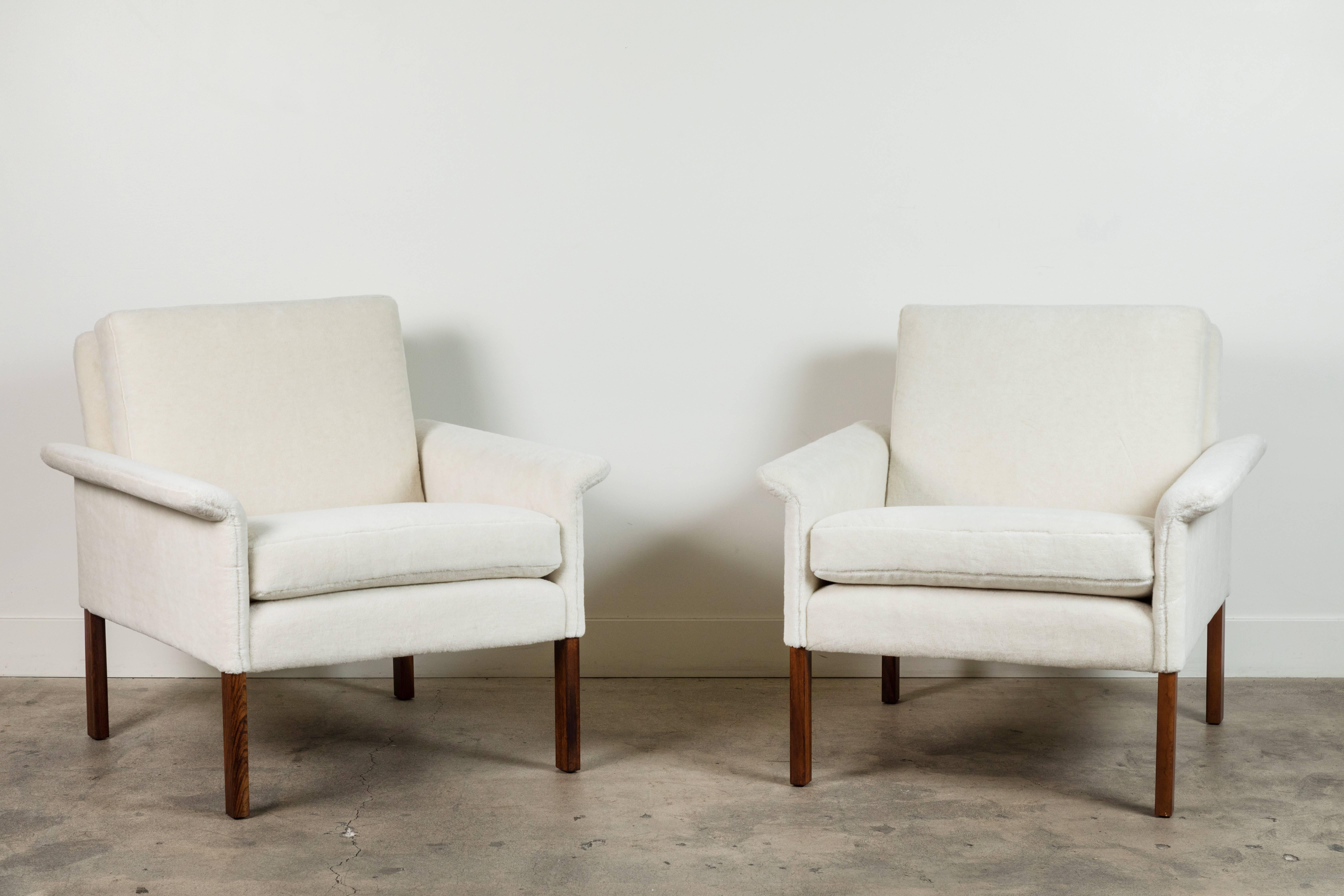 Pair of Alpaca Danish armchairs by Hans Olsen for CS Mobler.
