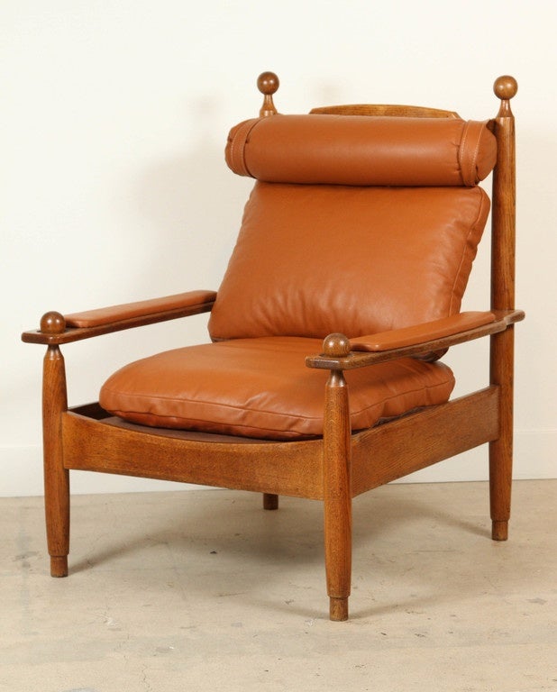Mid-20th Century Pair of Oak and Leather Armchairs by Guillerme et Chambron