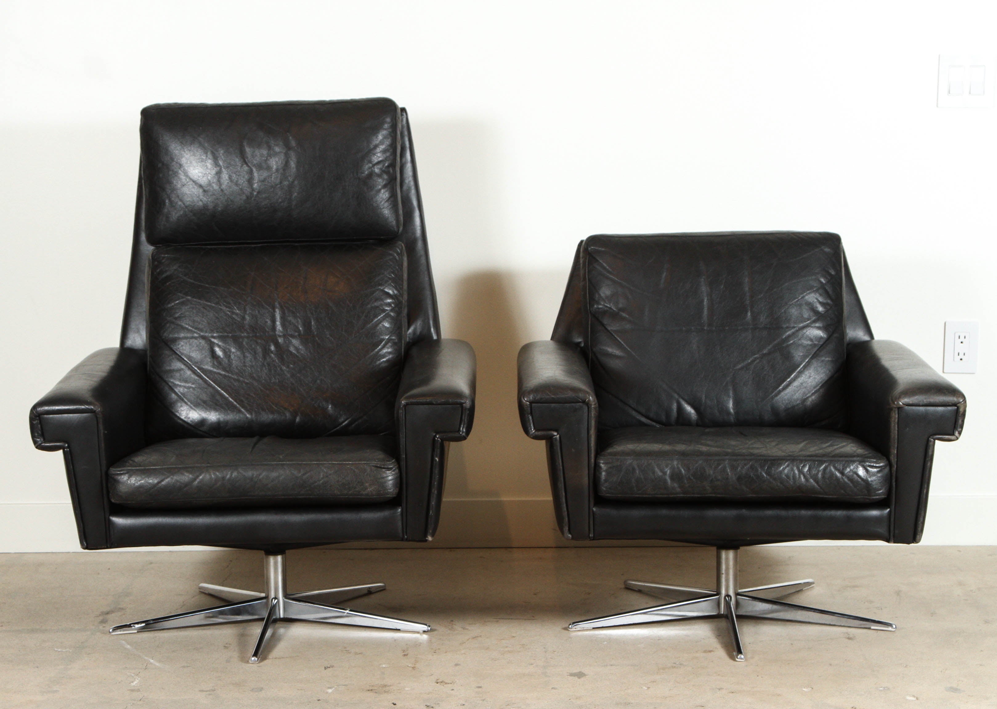 Black Leather Danish High Back Swivel Chair 2