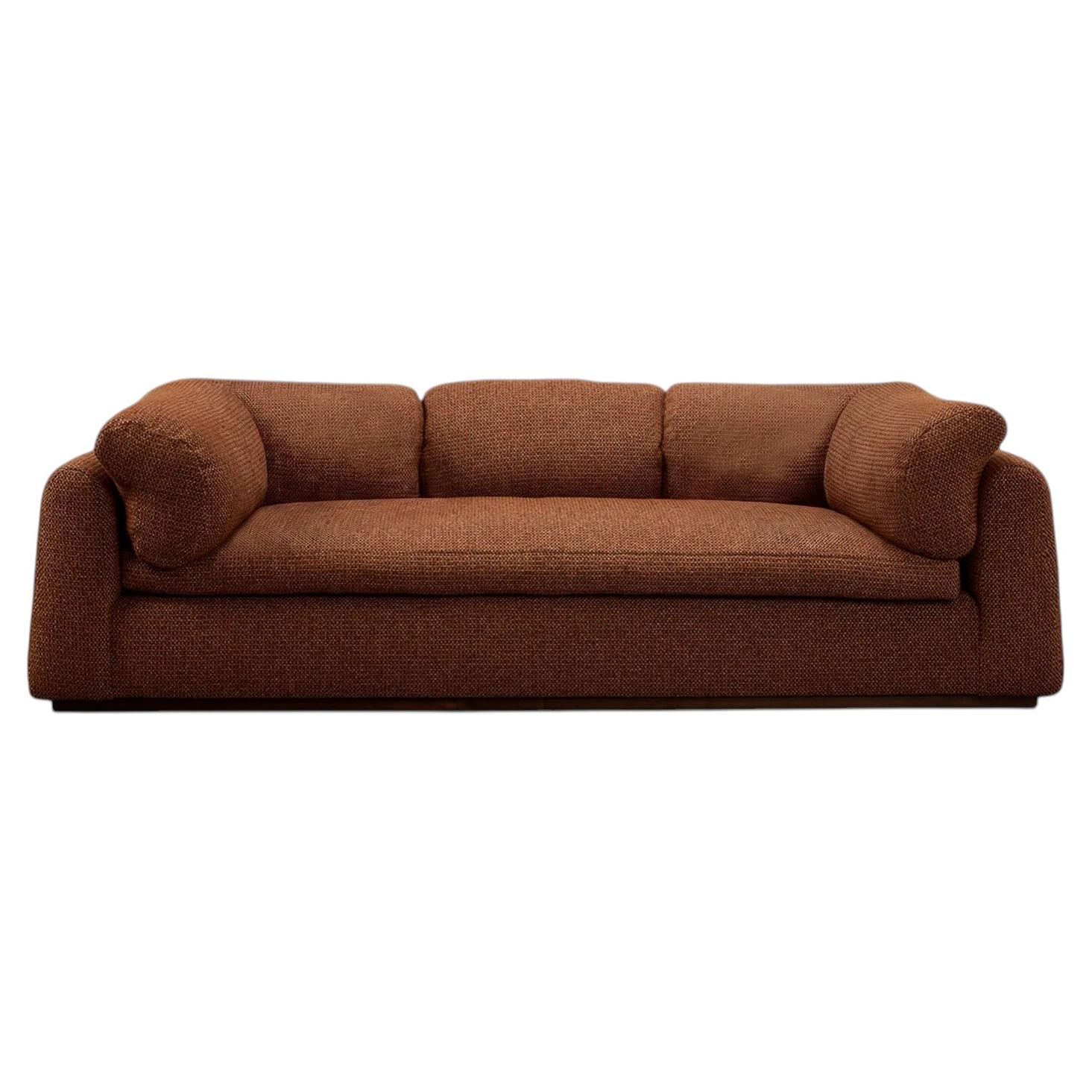 Nikolai Lafuge Buriti Sofa – groß, Kissen aus strapazierfähigem Stoff, modernes Sofa