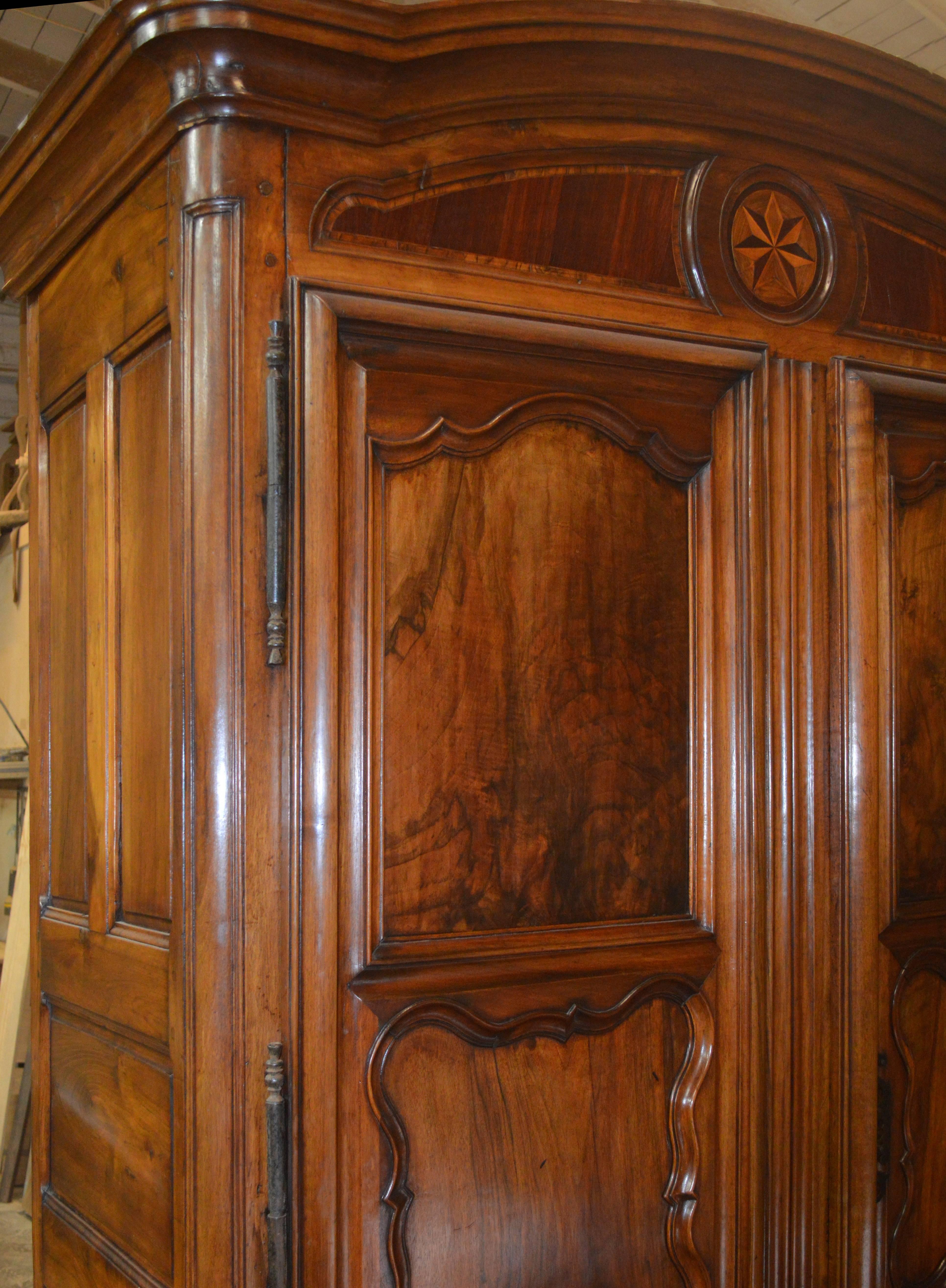 French Large Louis XV Armoire in Walnut For Sale
