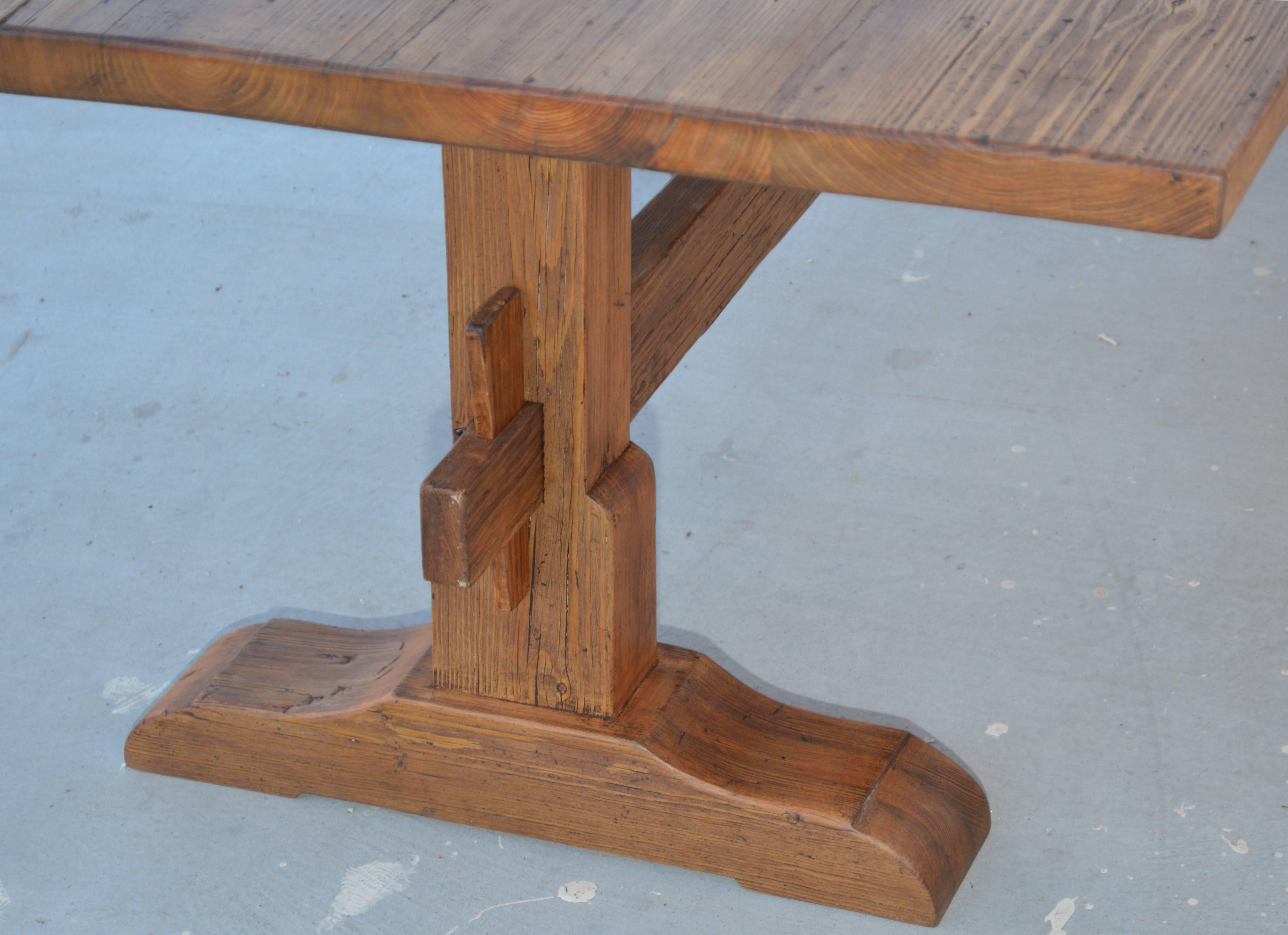 Collapsible Trestle Table in Vintage Pine, Custom Made In Excellent Condition For Sale In Los Angeles, CA