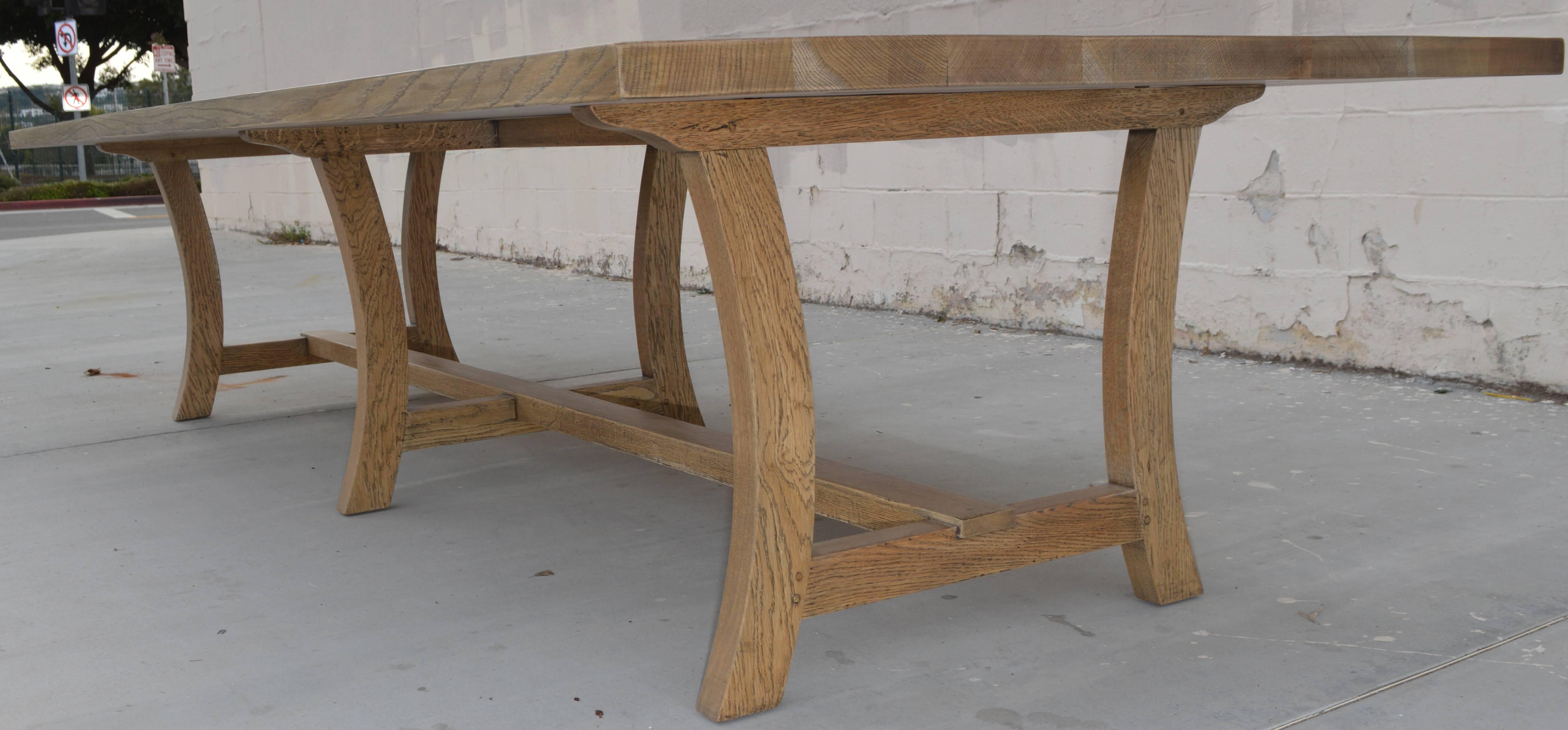 American Custom Dining Table in Rift-Sawn White Oak For Sale