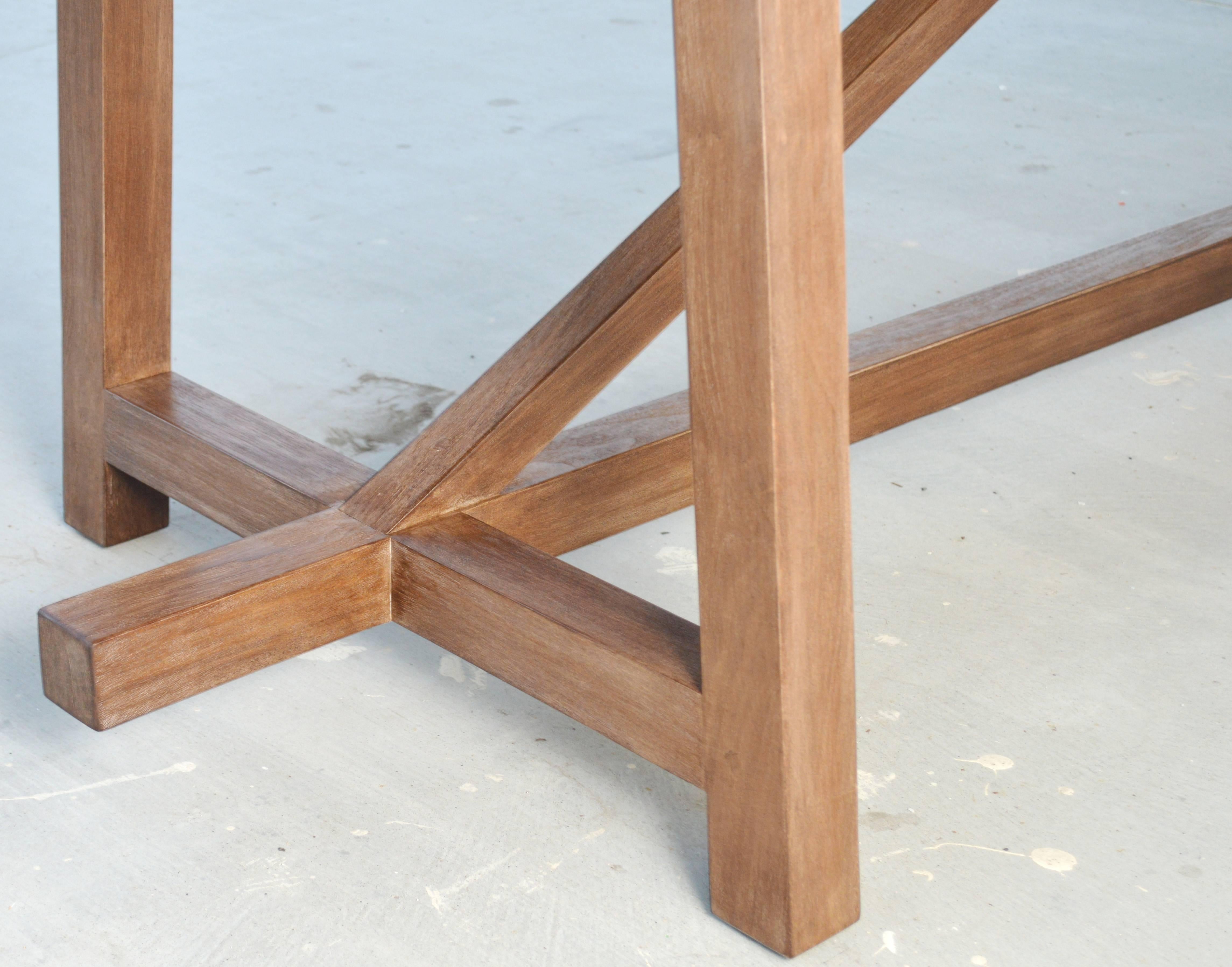 Iris Dining Table in Walnut, Built to Order by Petersen Antiques In Excellent Condition For Sale In Los Angeles, CA