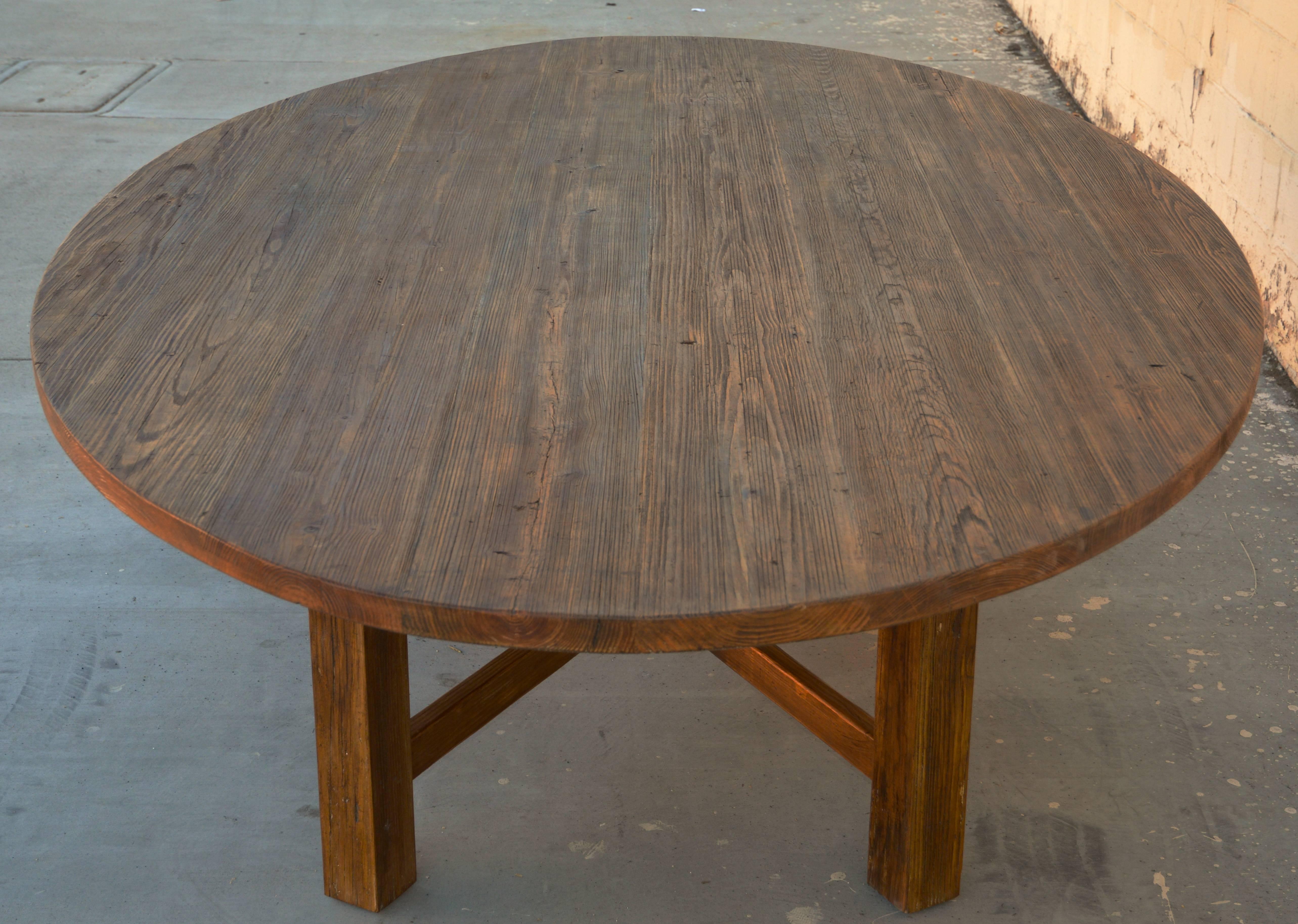 oval pine dining table