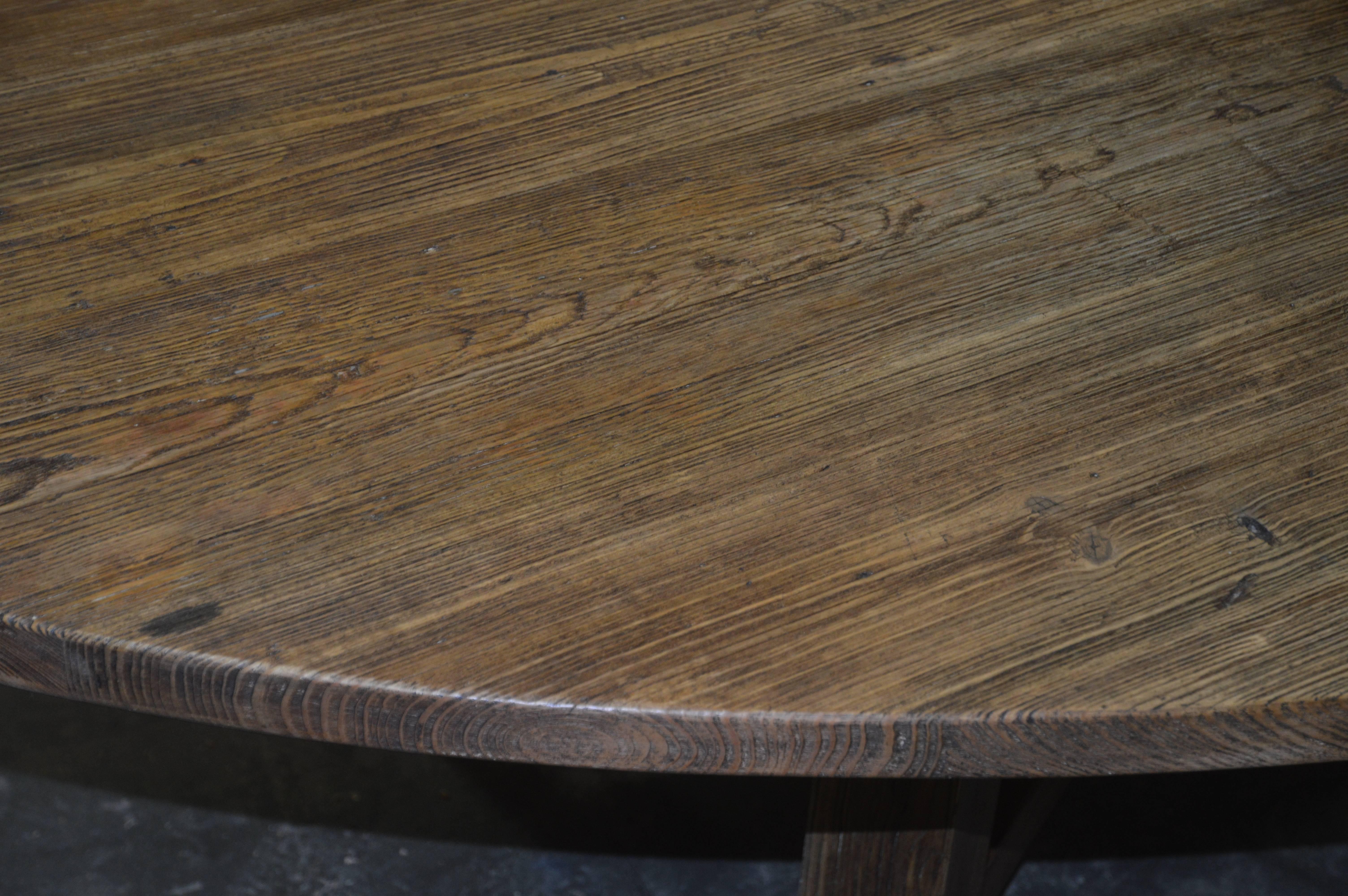 XXIe siècle et contemporain Table de salle à manger ovale en cœur de pin récupéré, fabriquée sur mesure par Petersen Antiques en vente