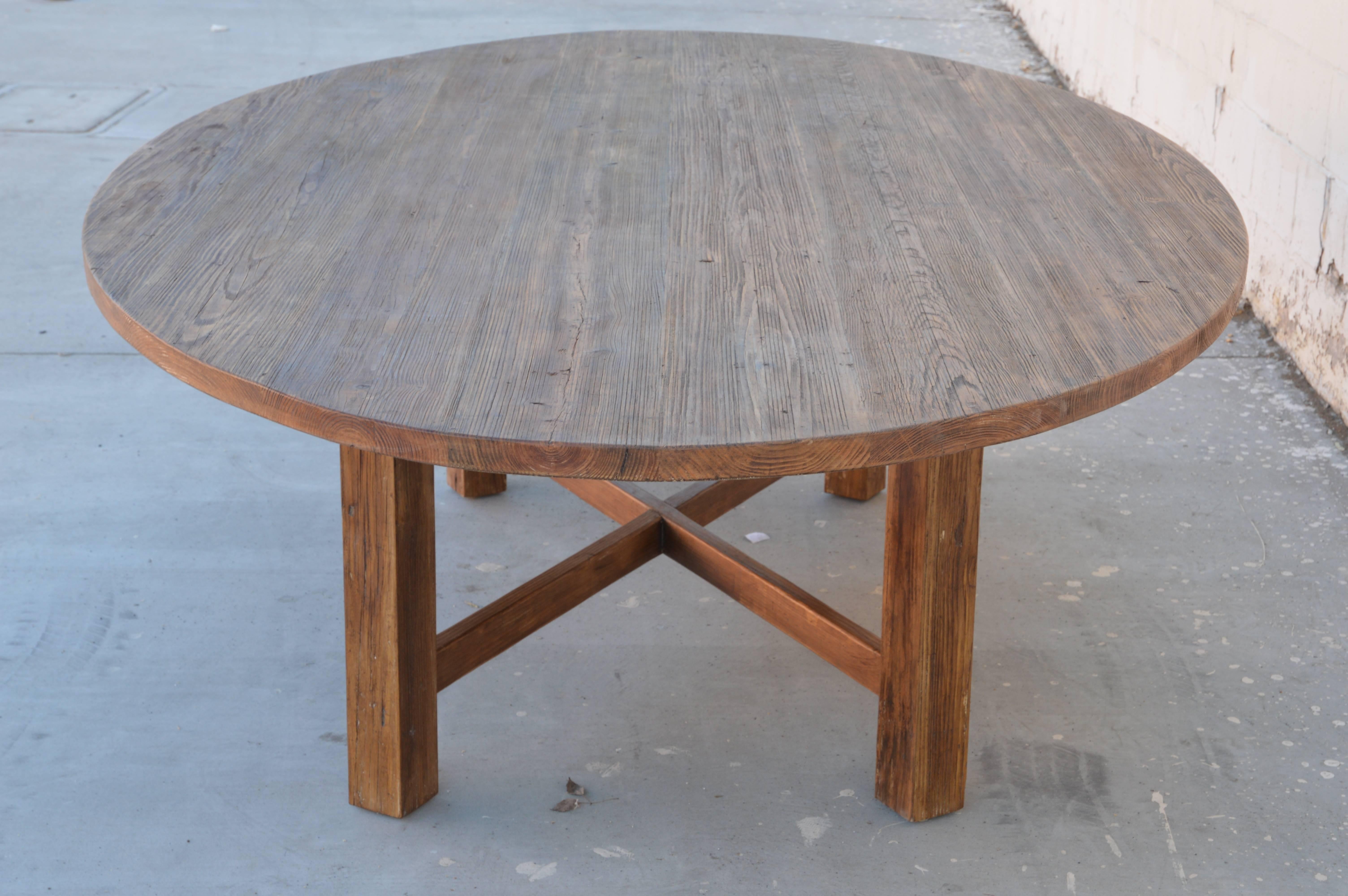 Oval Dining Table in Reclaimed Heart Pine, Custom Made by Petersen Antiques In Excellent Condition For Sale In Los Angeles, CA