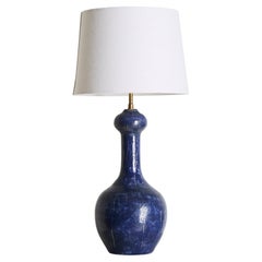 Lampe de table impressionniste émaillée cobalt, 1950 Français