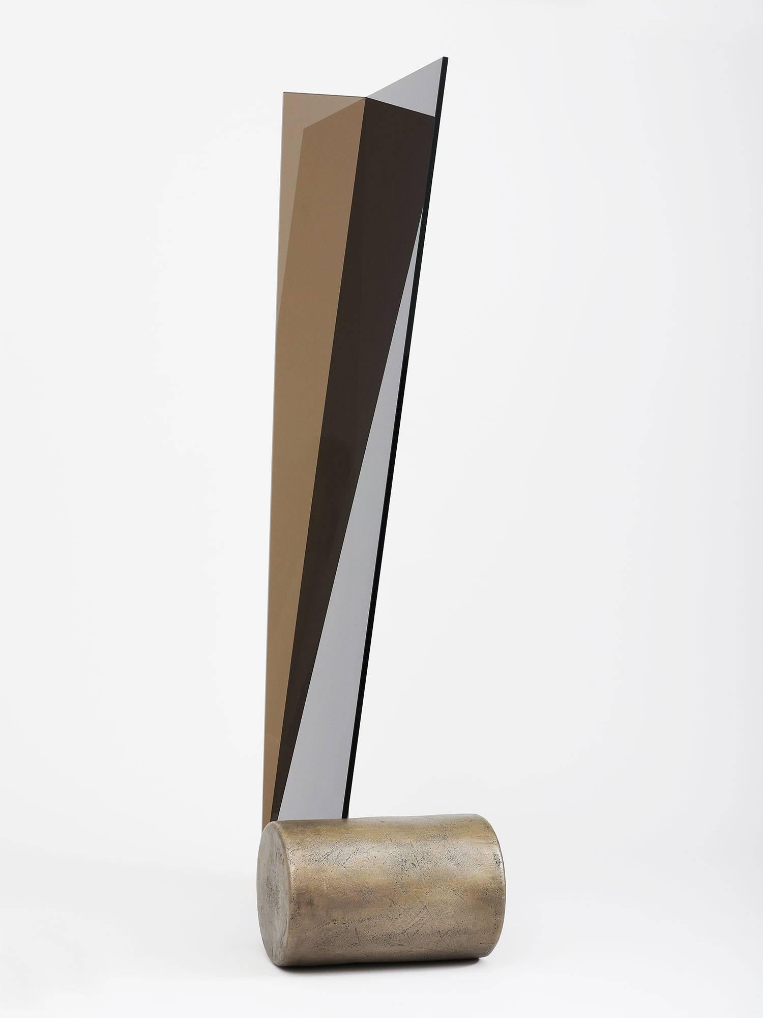 Standspiegel aus Glas und Bronze von Brian Thoreen (Gegossen) im Angebot