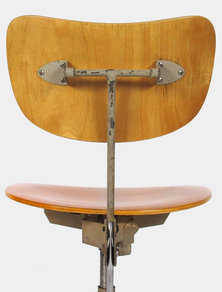 Bent Plywood Desk Chair by Odelberg Olsen at 1stDibs