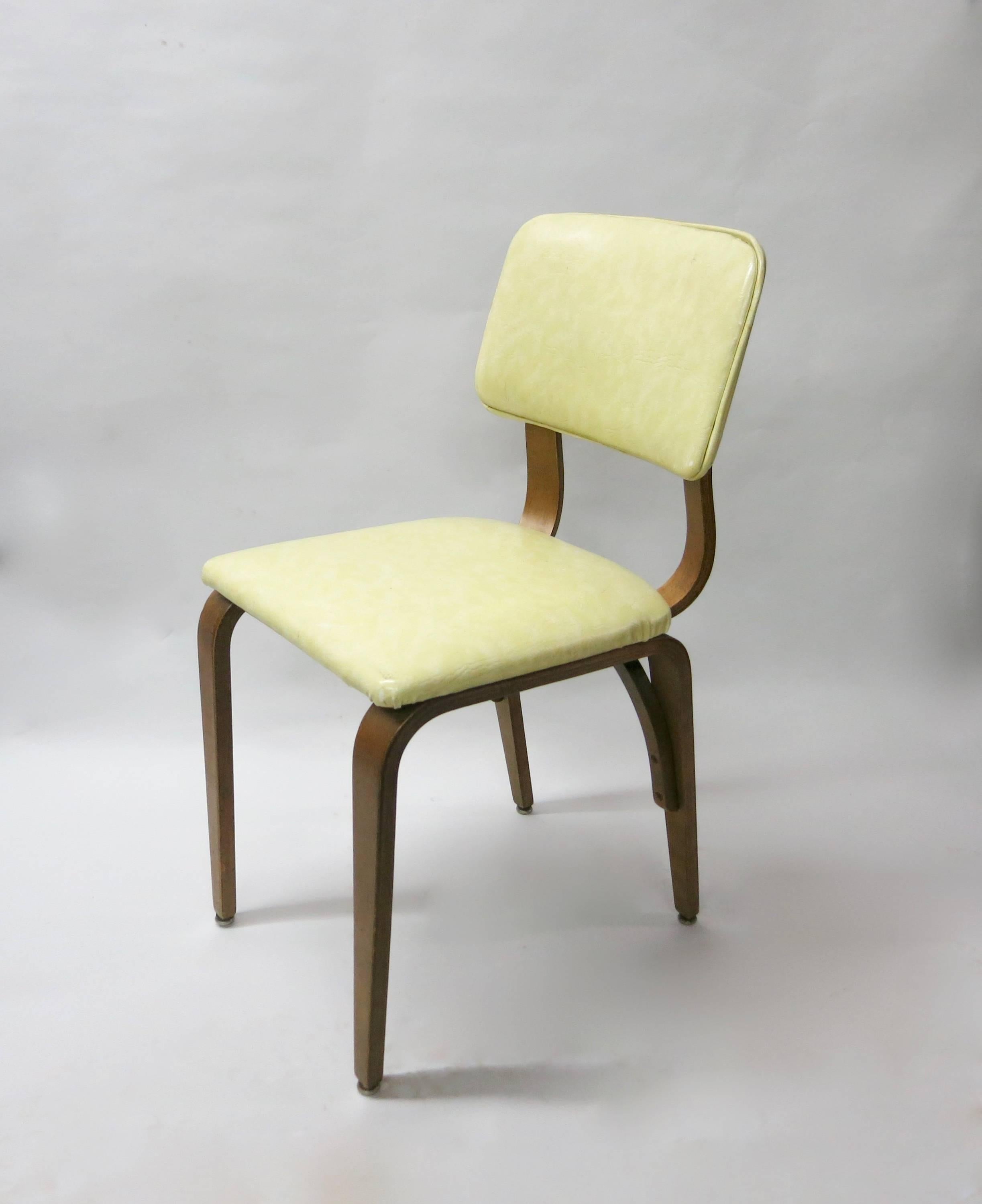 Set of 16 Dining Chairs by Thonet, circa 1960 4