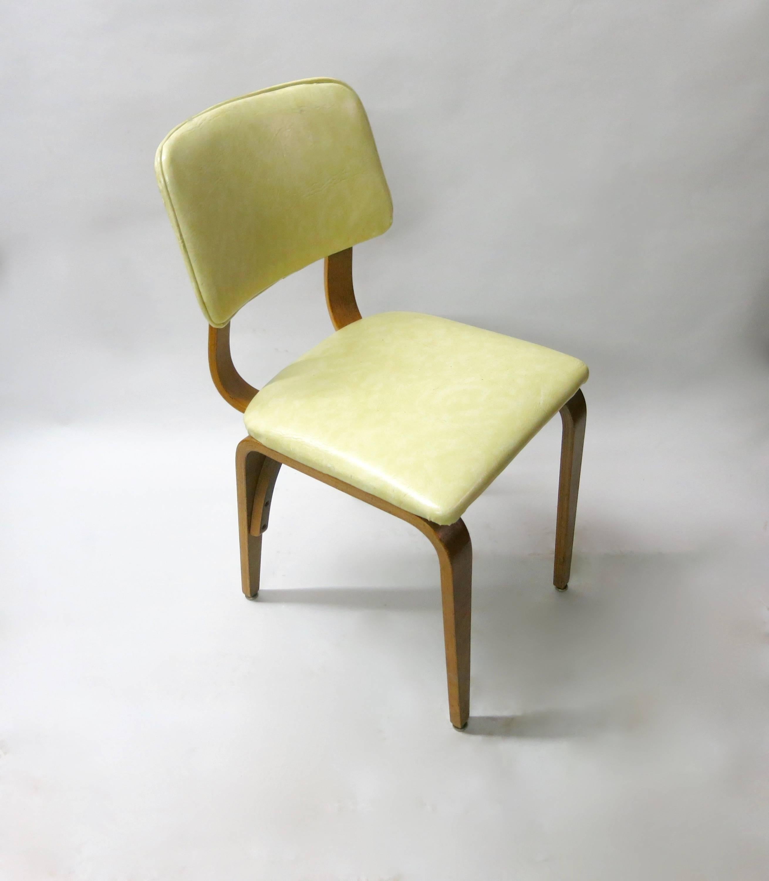 Set of 16 Dining Chairs by Thonet, circa 1960 1