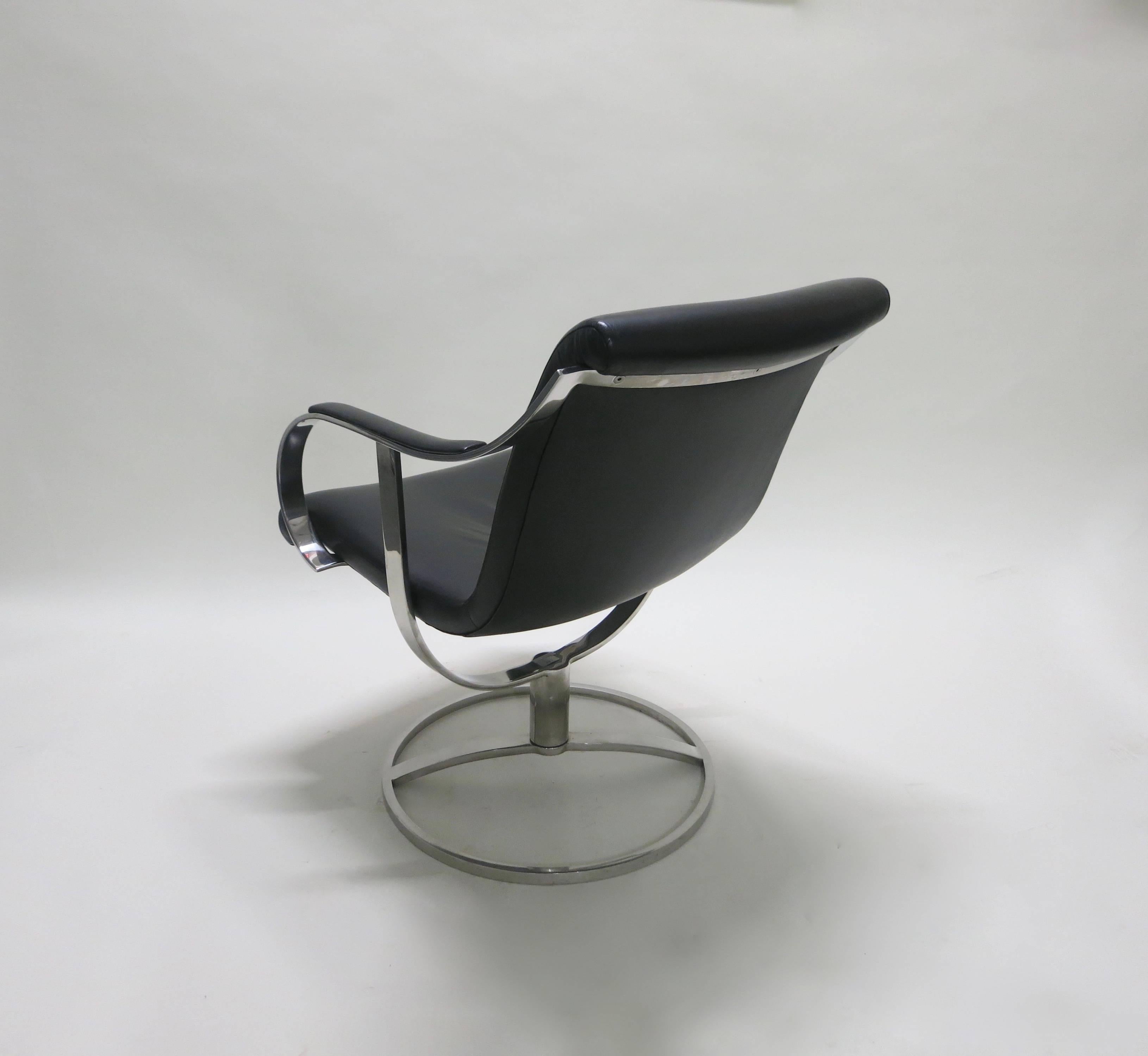 Pair of Swivel Chairs by Gardner Leaver for Steelcase, circa 1965, American 2