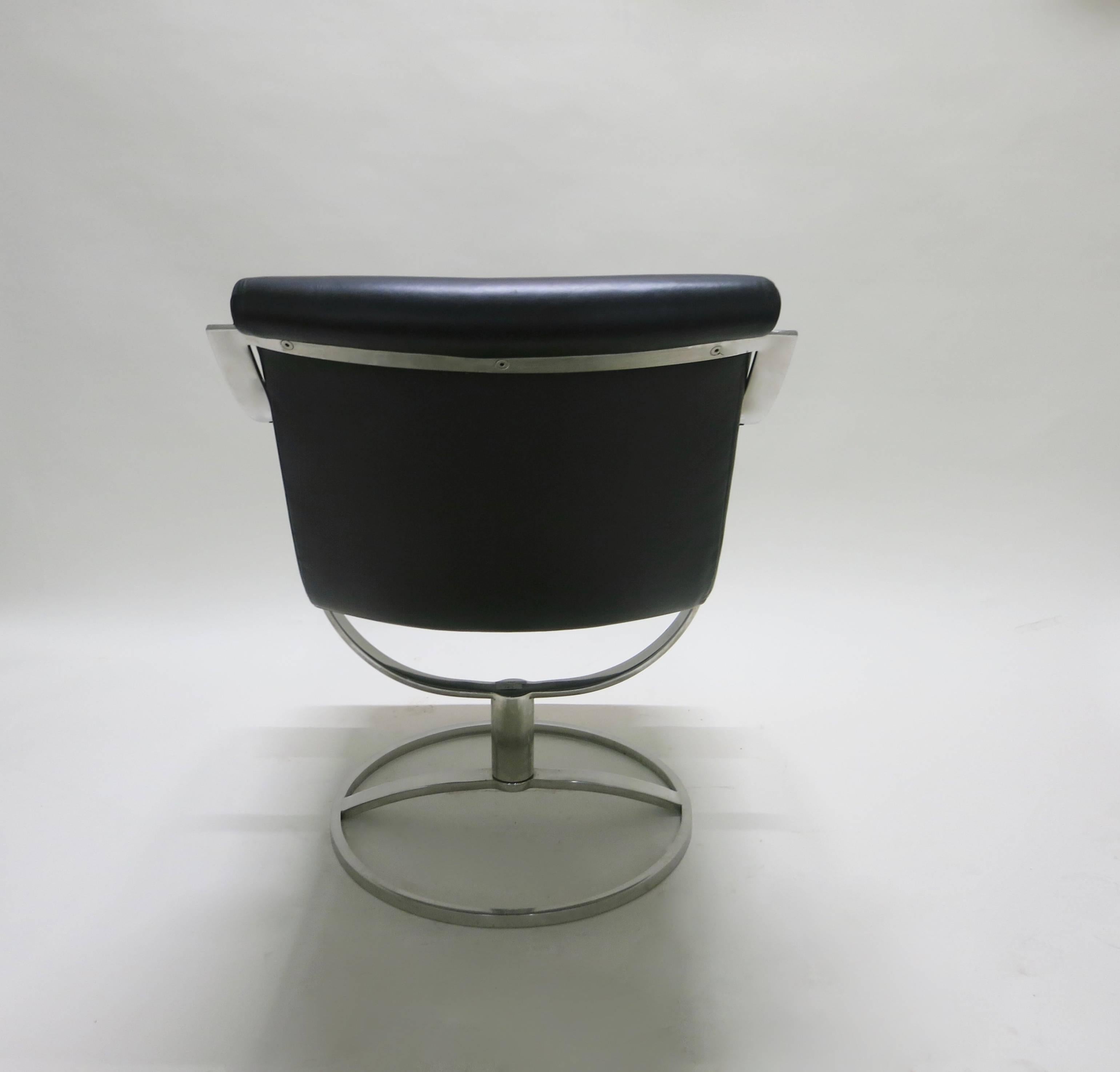 Pair of Swivel Chairs by Gardner Leaver for Steelcase, circa 1965, American 3