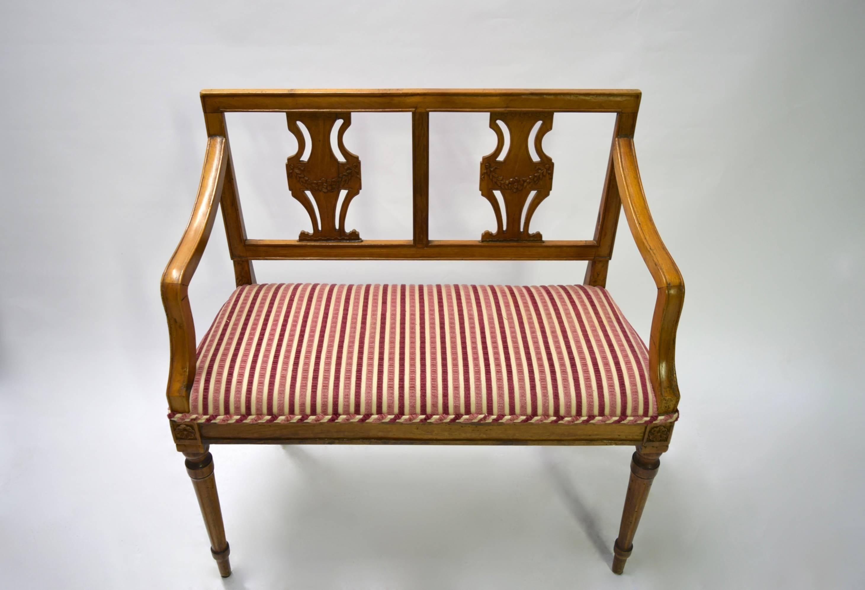 Mahogany Settee Made in France, Circa 1780  For Sale 3