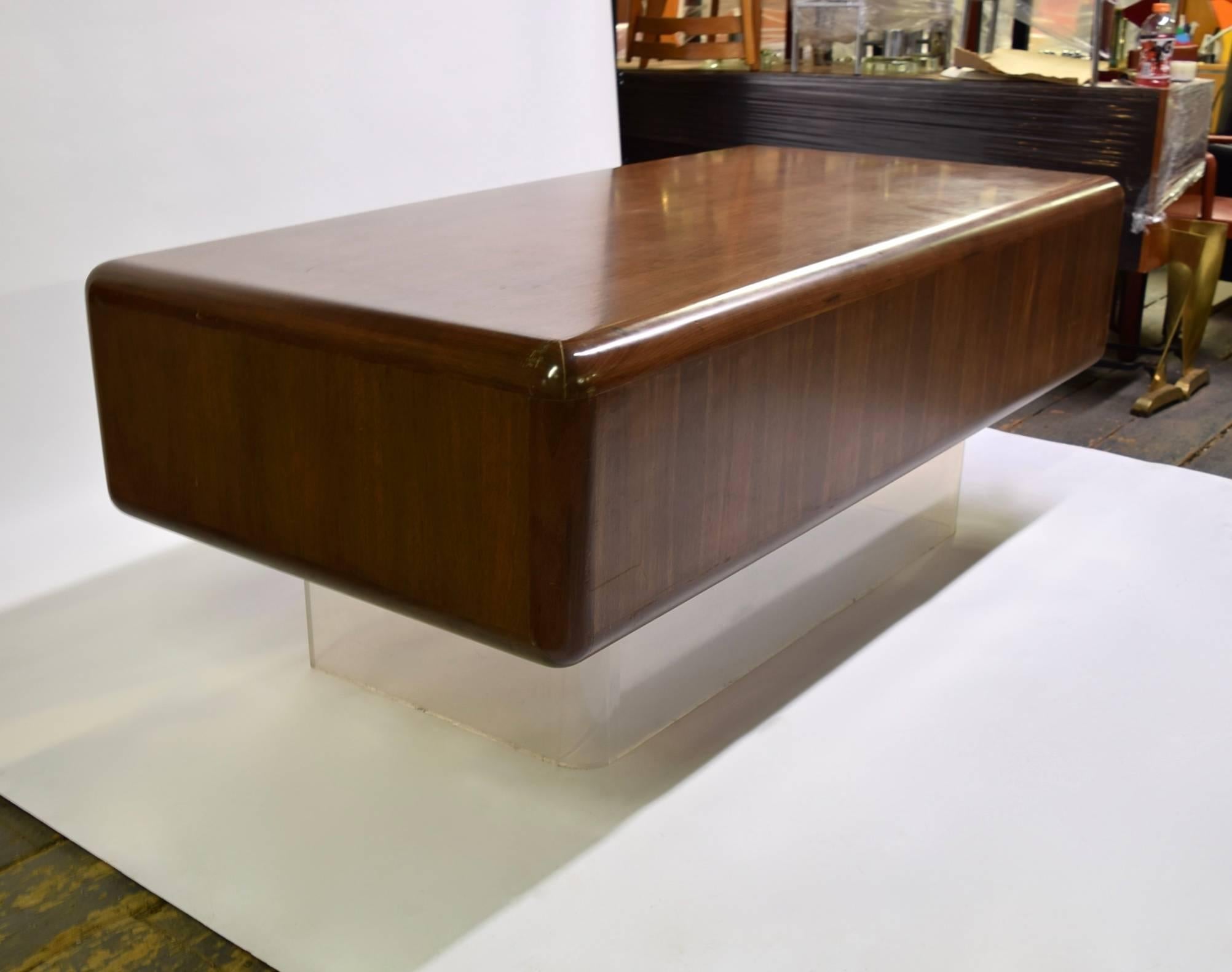 American Solid Walnut Desk Designed by Vladimir Kagan, circa 1965, Made in USA