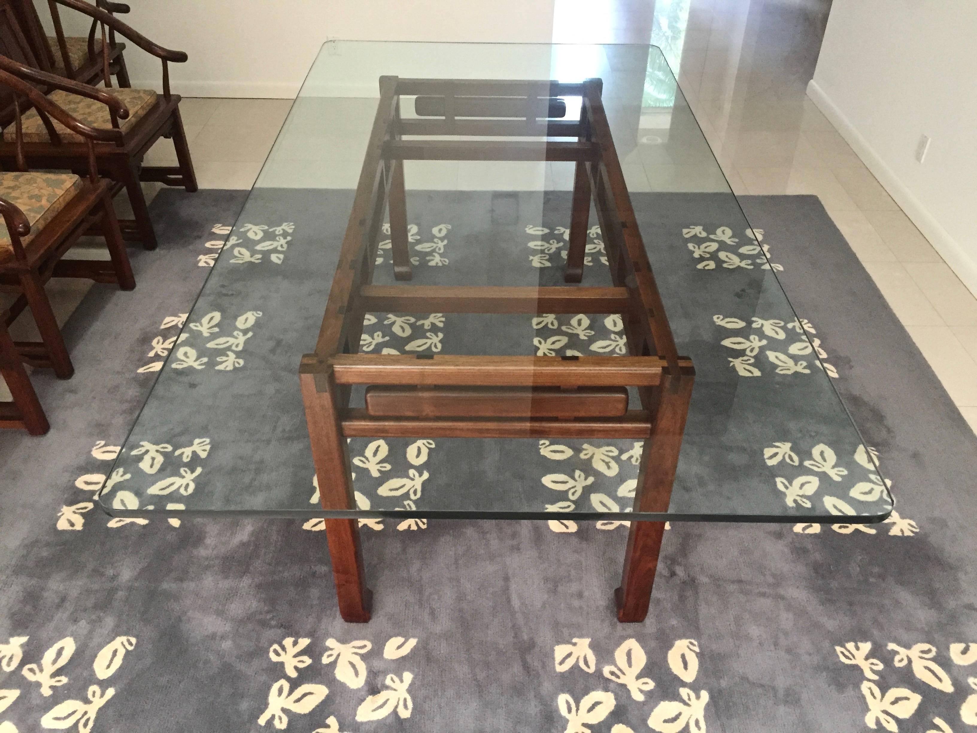 Dining Set in the Manner of James Mont, USA, circa 1960 In Excellent Condition For Sale In Jersey City, NJ