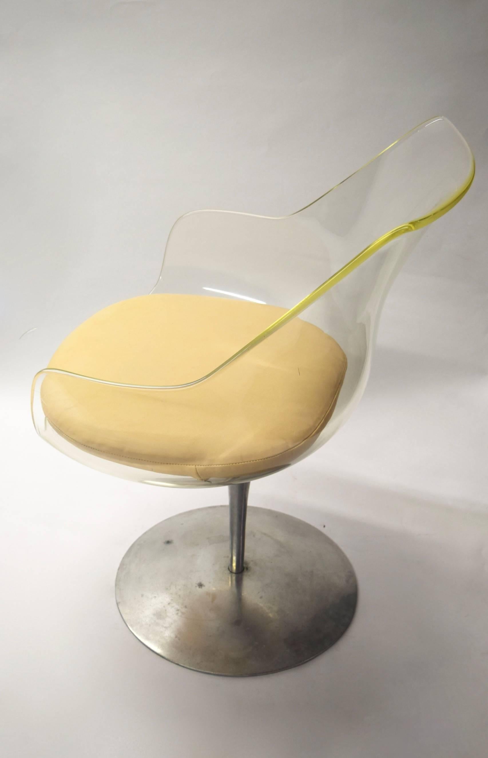 Pair of Champagne Chairs Designed in 1962 by Erwine & Estelle Laverne, USA In Excellent Condition In Jersey City, NJ