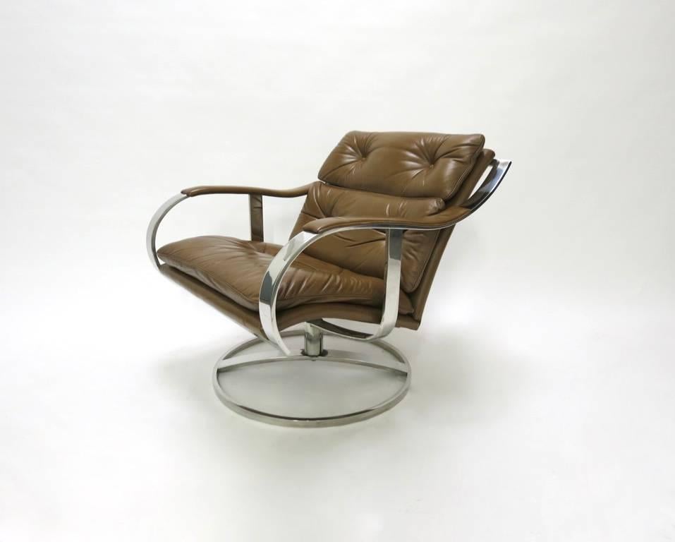 Mid-Century Modern Pair of Wide Lounge Chairs by Gardner Leaver for Steelcase, USA 1970s