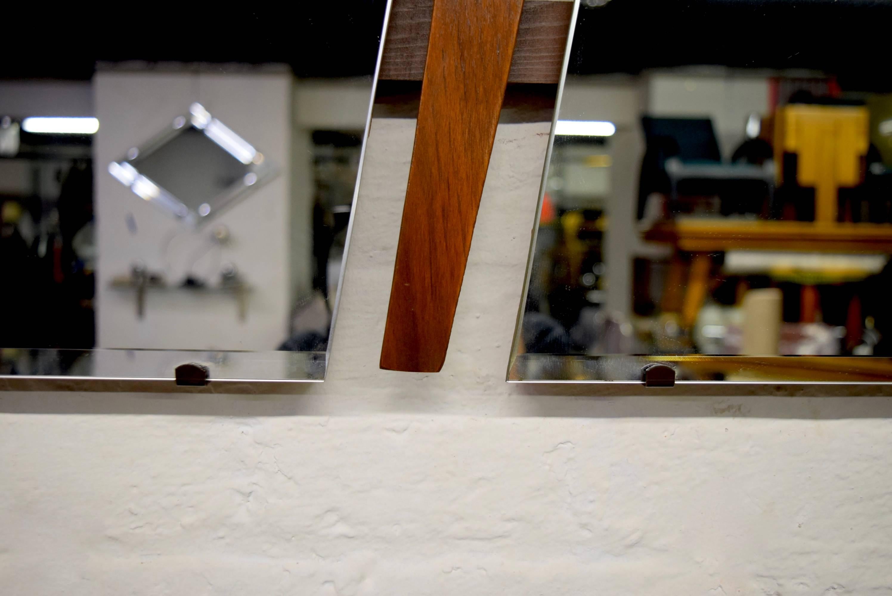 Mirror with Walnut Frame Made in America, circa 1965 2