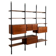 Mueble de pared modular de tres compartimentos «OMNI» de George Nelson, de los primeros tiempos, en madera de nogal, de Structural Products