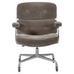 Vintage Eames Time Life Gray Velvet Office Chair Herman Miller 1978