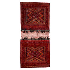 Tapis de selle tribal en laine du Baluchistan afghan, rouge, ancien