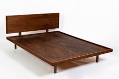 Letto a piattaforma vintage in legno di noce in stile Mid-Century, attribuito a Richard Artschwager, anni '50