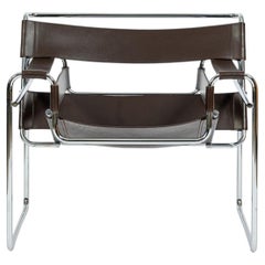 Silla Wassily marrón de mediados de siglo, diseñada por Marcel Breuer para Stendig en los años 60. Quedan 2 disponibles