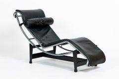 Cassina LC4 Black Leather Chaise Lounge Chair by Le Corbusier 1994