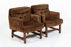 Ein Paar braune Samt-Lounge-Sessel aus der Mitte des Jahrhunderts, Edward Wormley zugeschrieben, 1960er Jahre