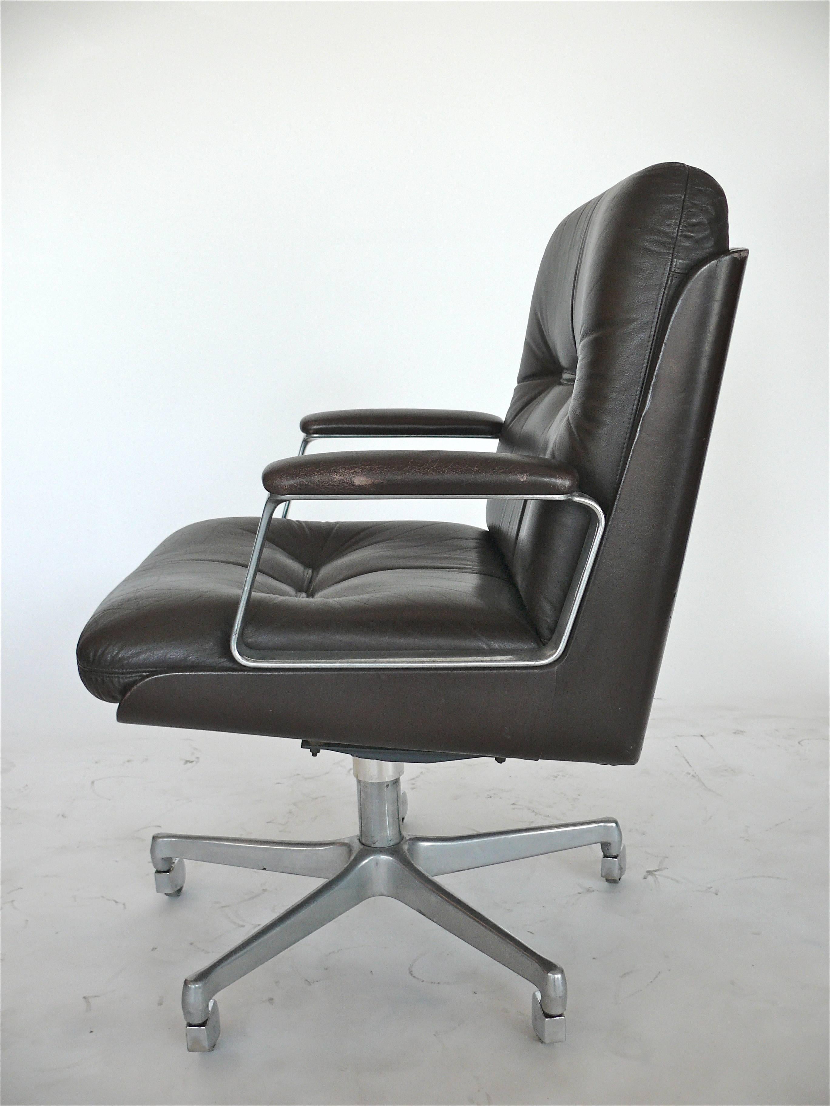 italian leather executive chair