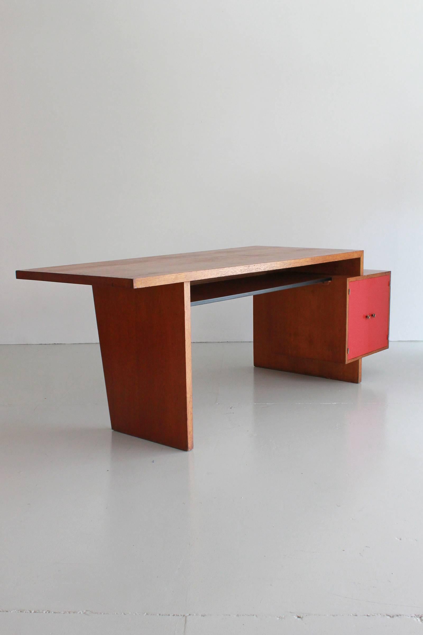 Desk by J.A. Muntendam﻿ 2