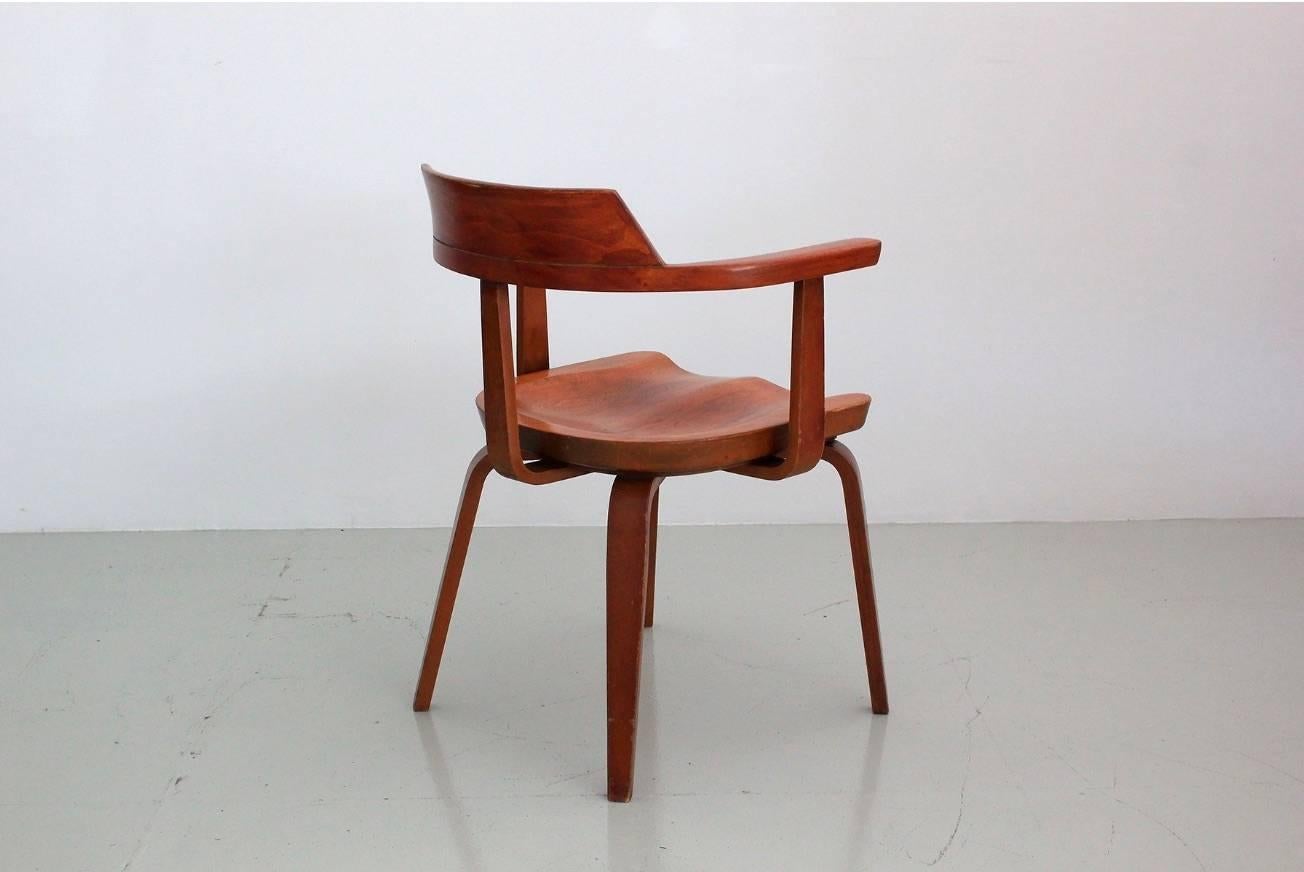 Set of Eight W199 Armchairs by Walter Gropius and Ben Thompson In Excellent Condition In Beverly Hills, CA