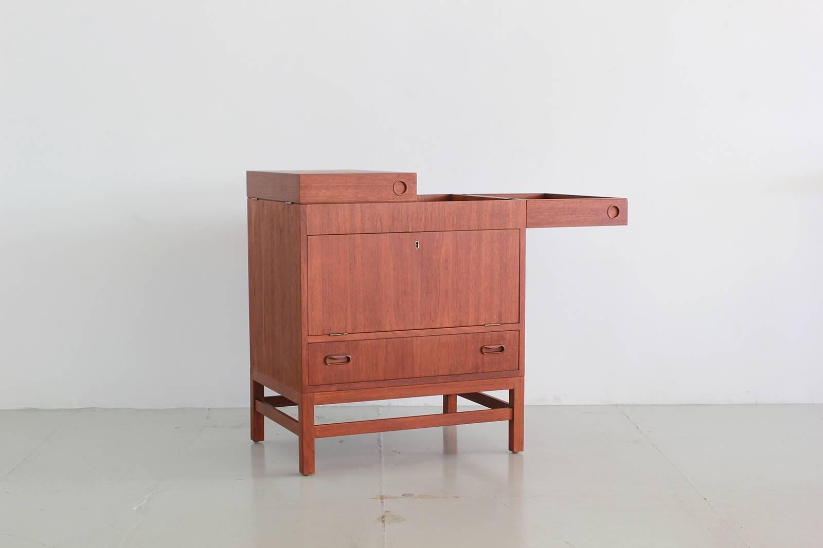 unique bar cabinet