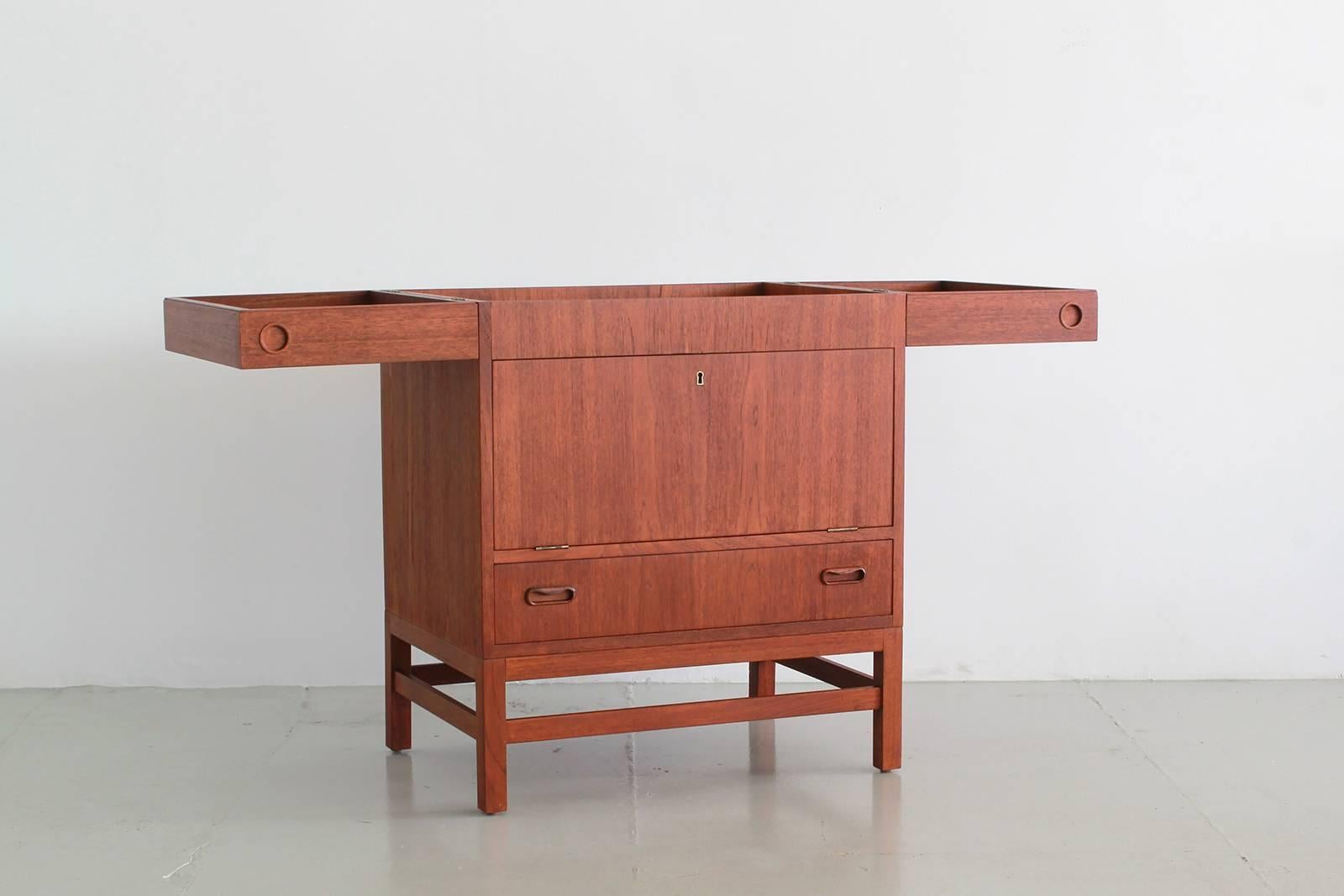 lift top cabinet