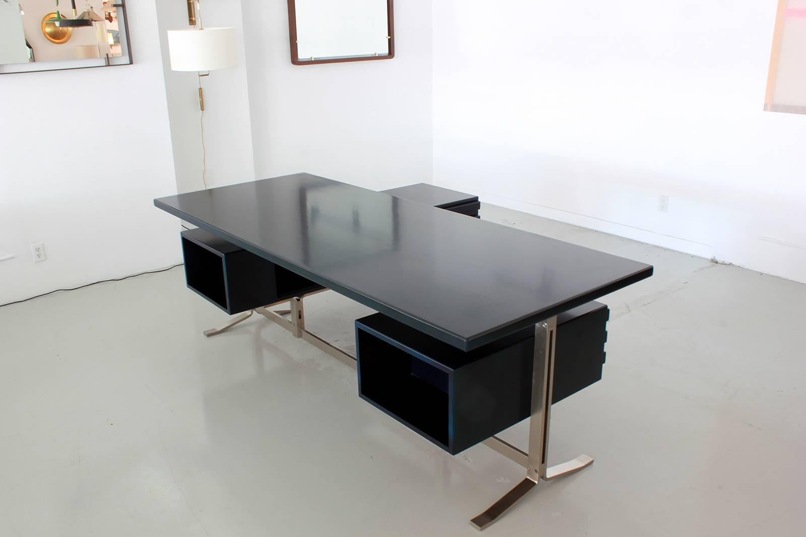 Gianni Moscatelli Desk In Excellent Condition In Beverly Hills, CA