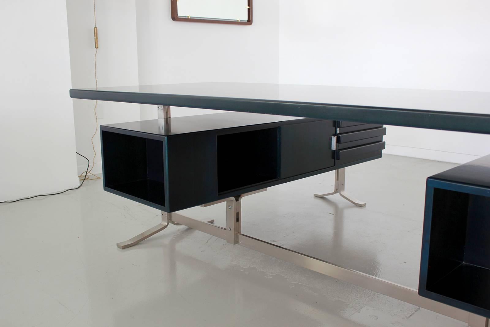 Late 20th Century Gianni Moscatelli Desk