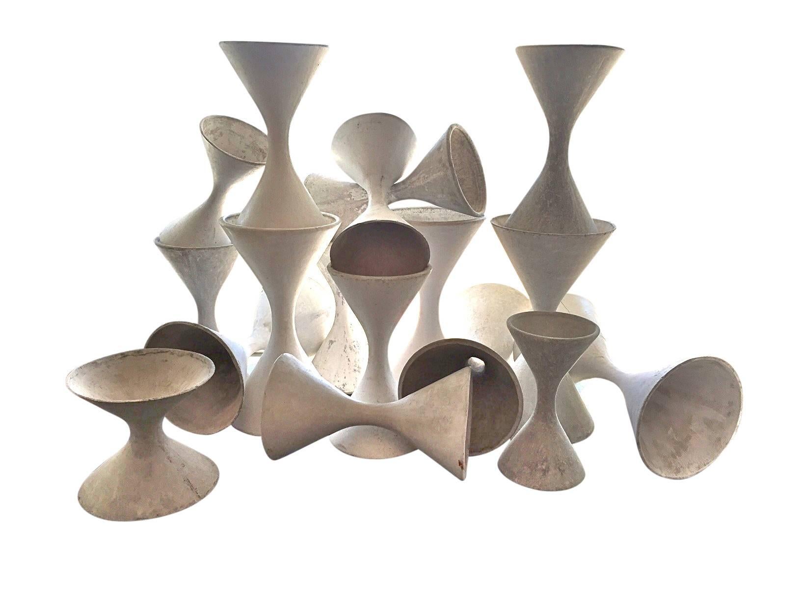 Hourglass Pots by Willy Guhl - Medium  4