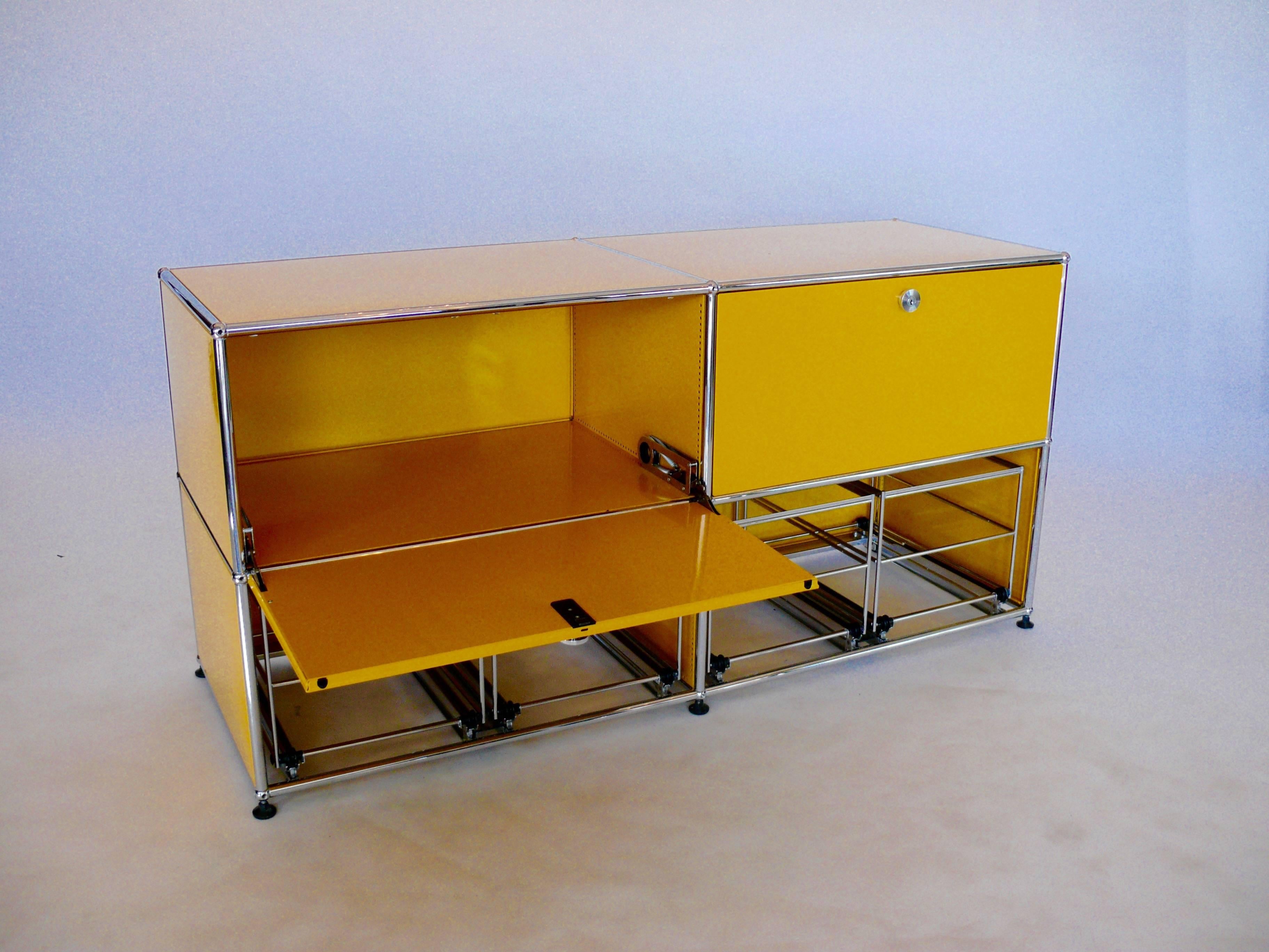 Fritz Haller Cabinet by Herman Miller In Excellent Condition In Beverly Hills, CA
