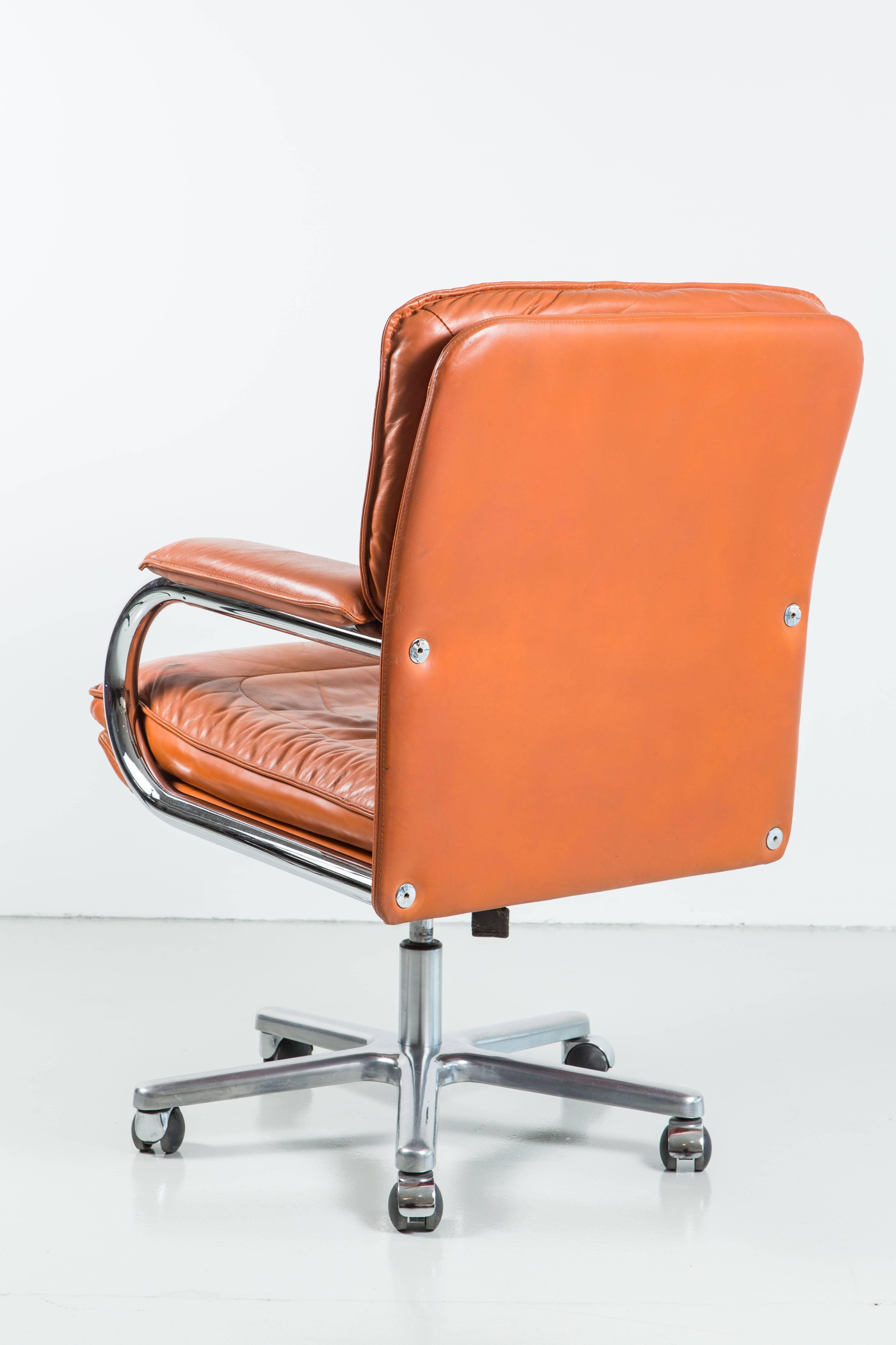 Italian Pace Collection Desk Chair by Mariani In Excellent Condition In Beverly Hills, CA